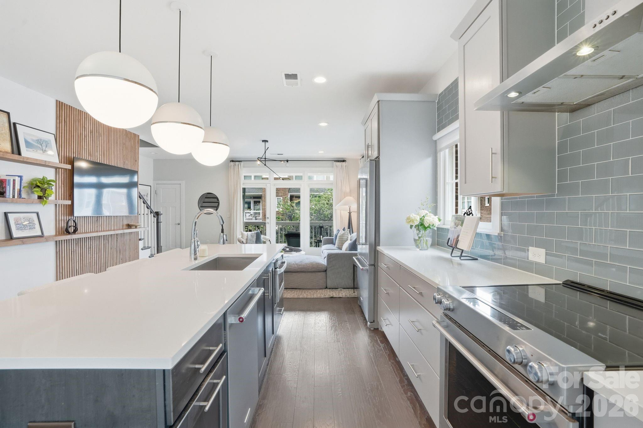 1024 Wesley Park Lane — Charlotte