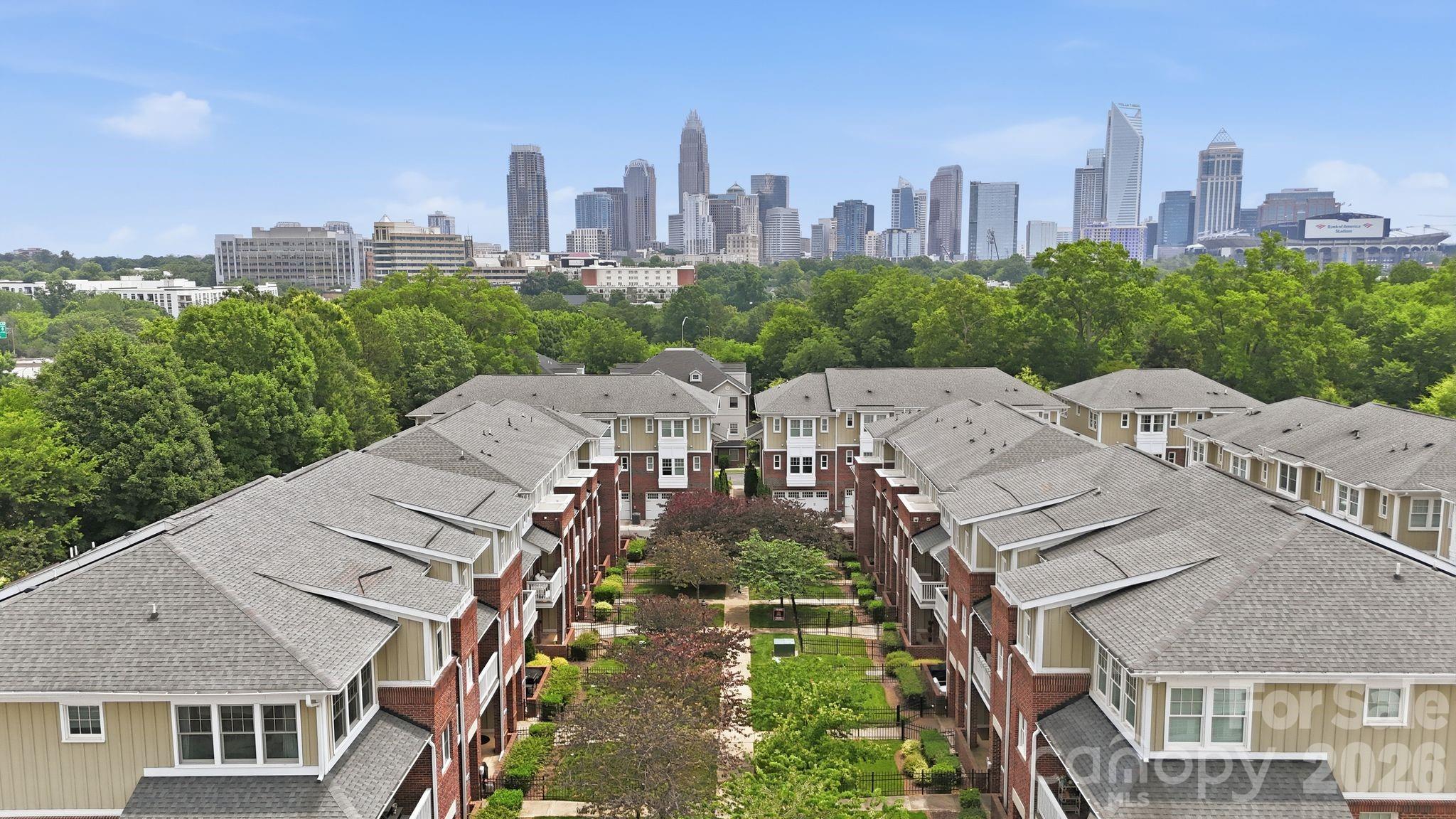 1024 Wesley Park Lane — Charlotte