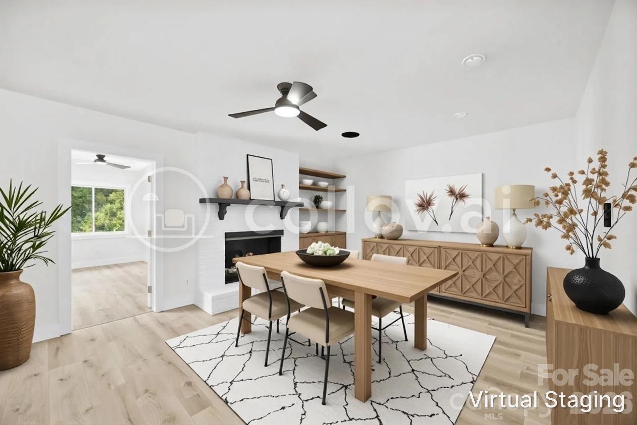 5421 Maplewood Lane — Charlotte