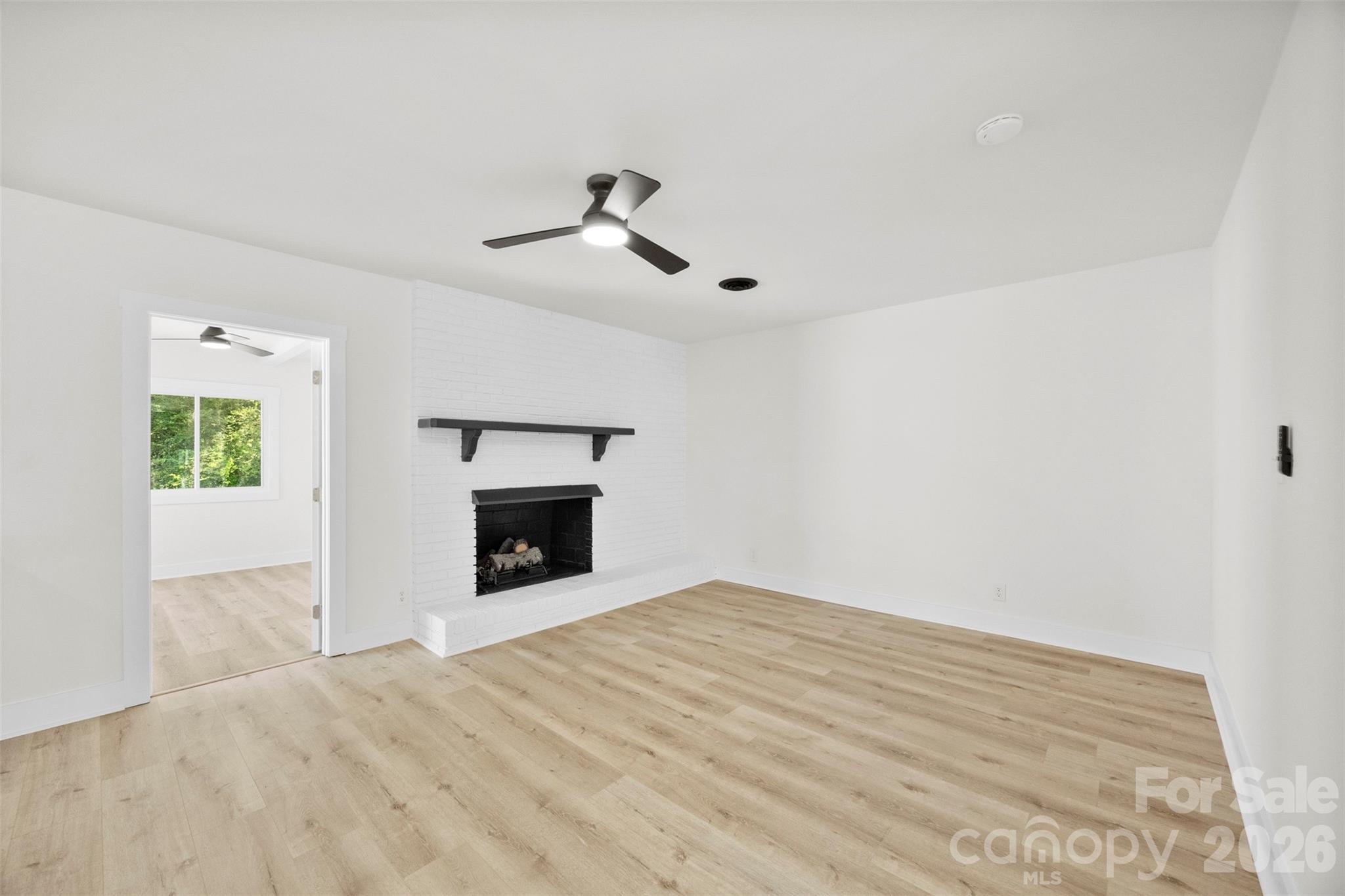 5421 Maplewood Lane — Charlotte