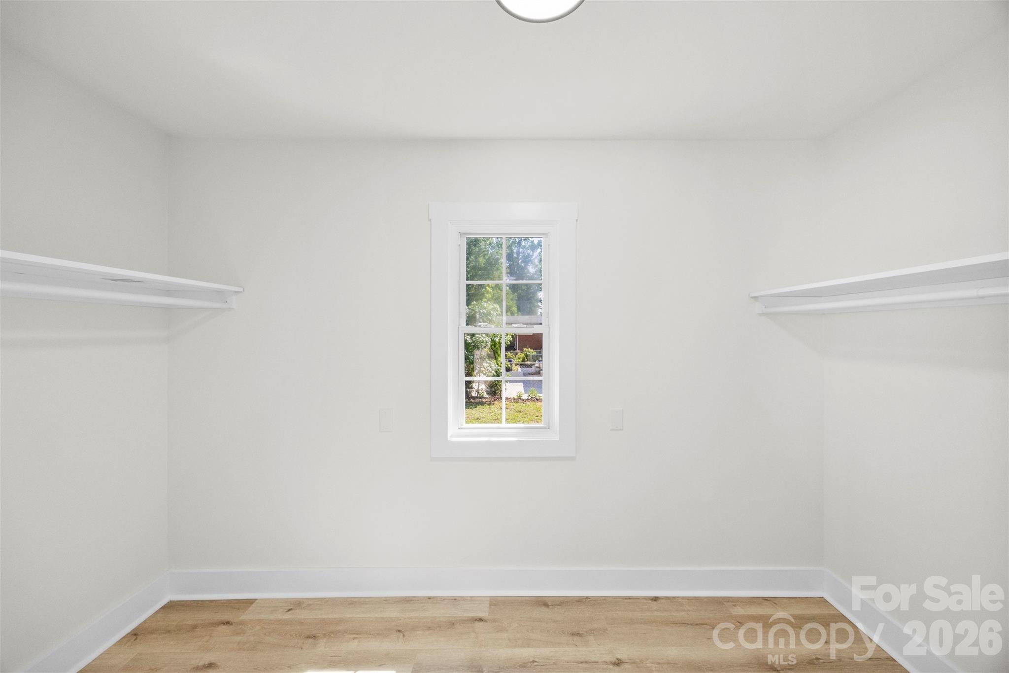 5421 Maplewood Lane — Charlotte