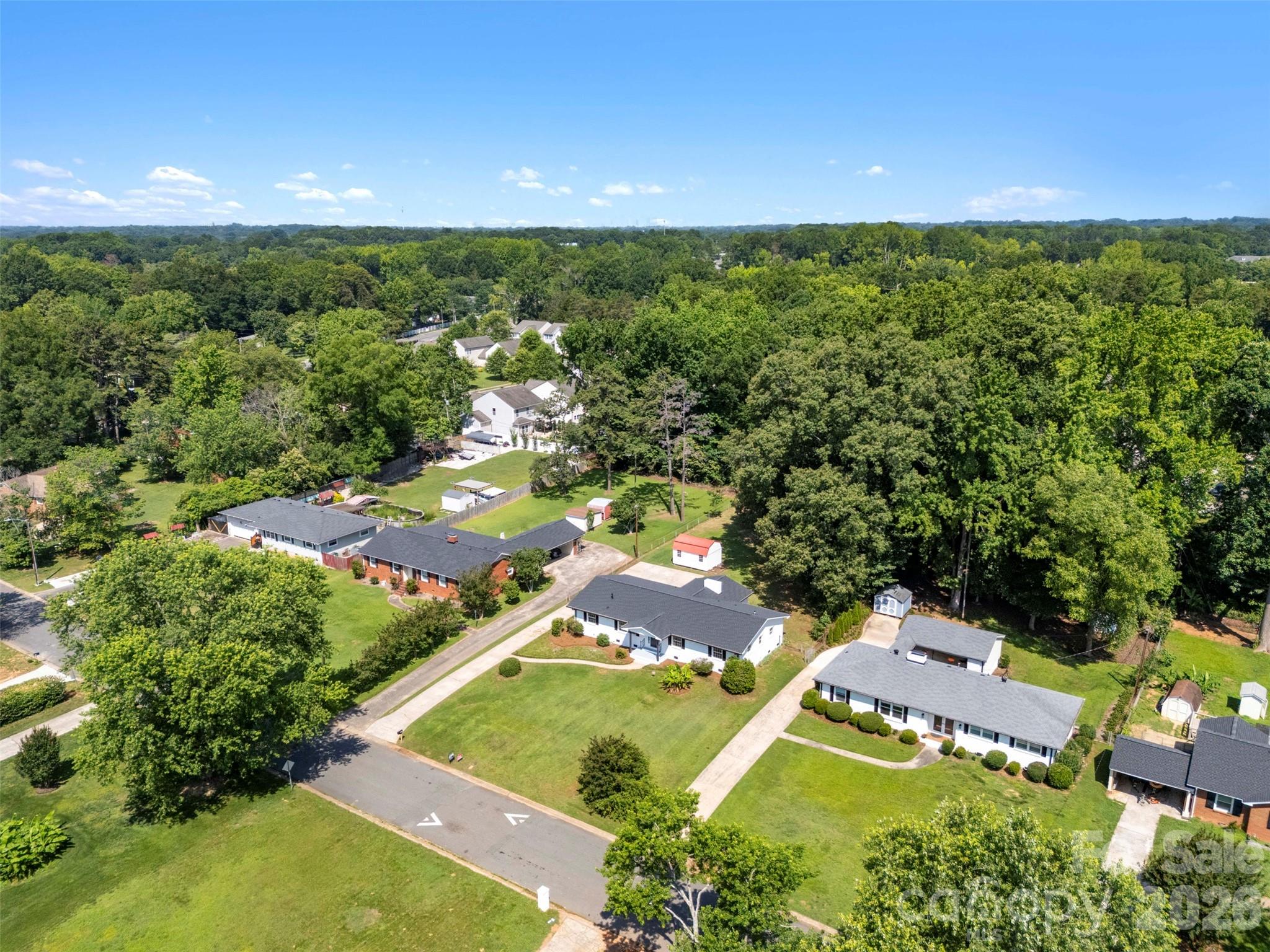 5421 Maplewood Lane — Charlotte