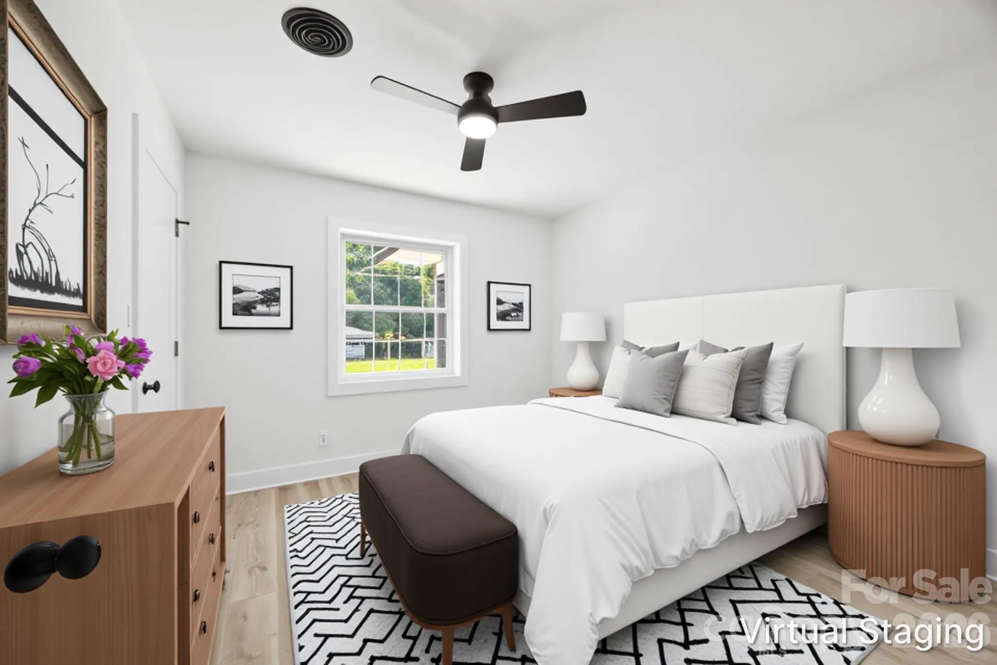 5421 Maplewood Lane — Charlotte