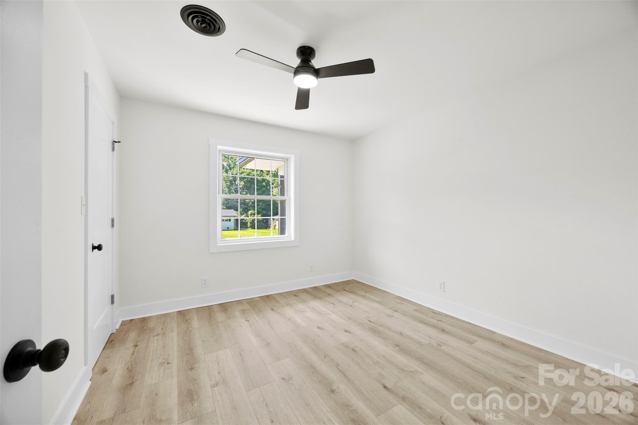 5421 Maplewood Lane — Charlotte