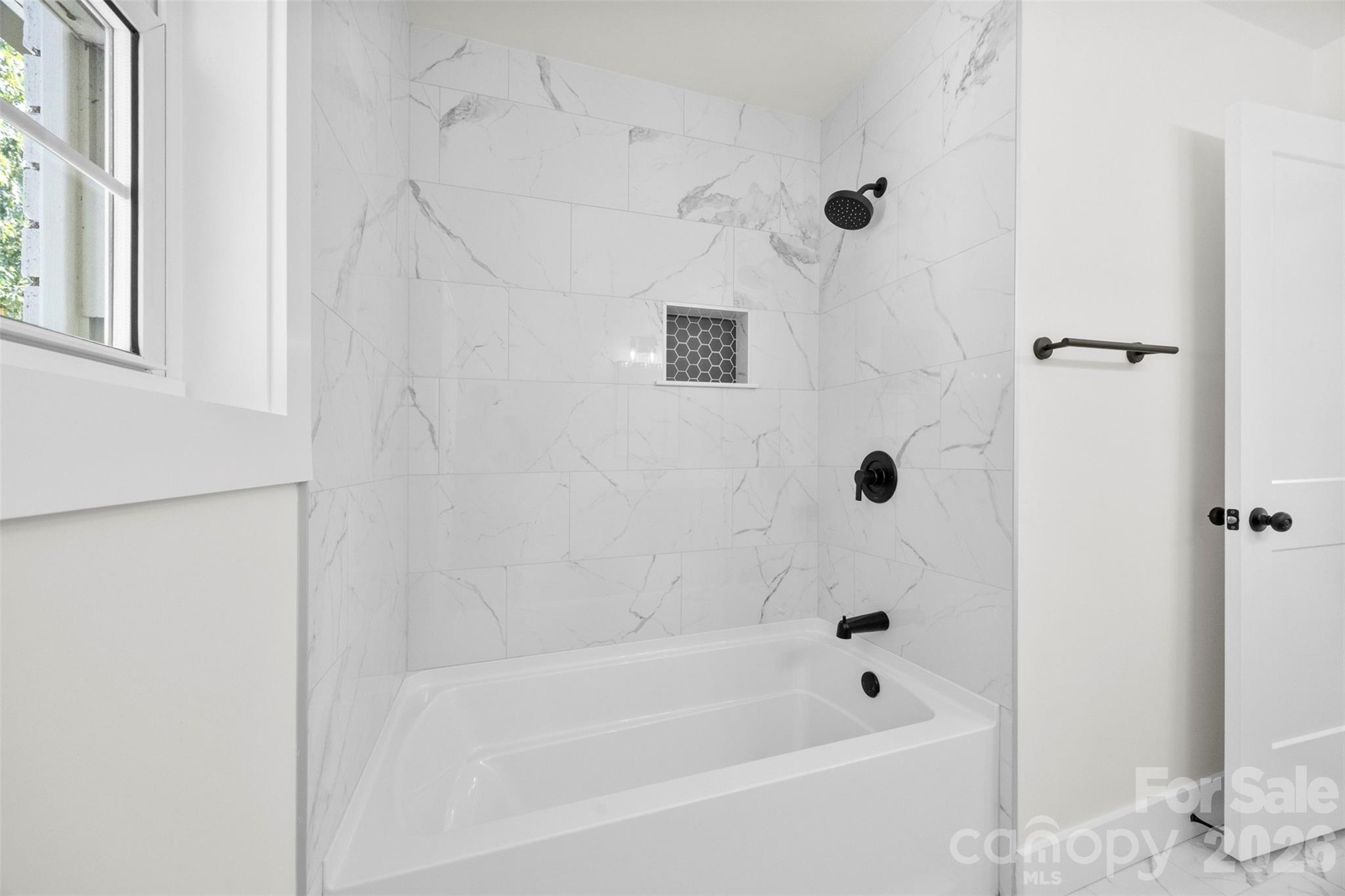5421 Maplewood Lane — Charlotte