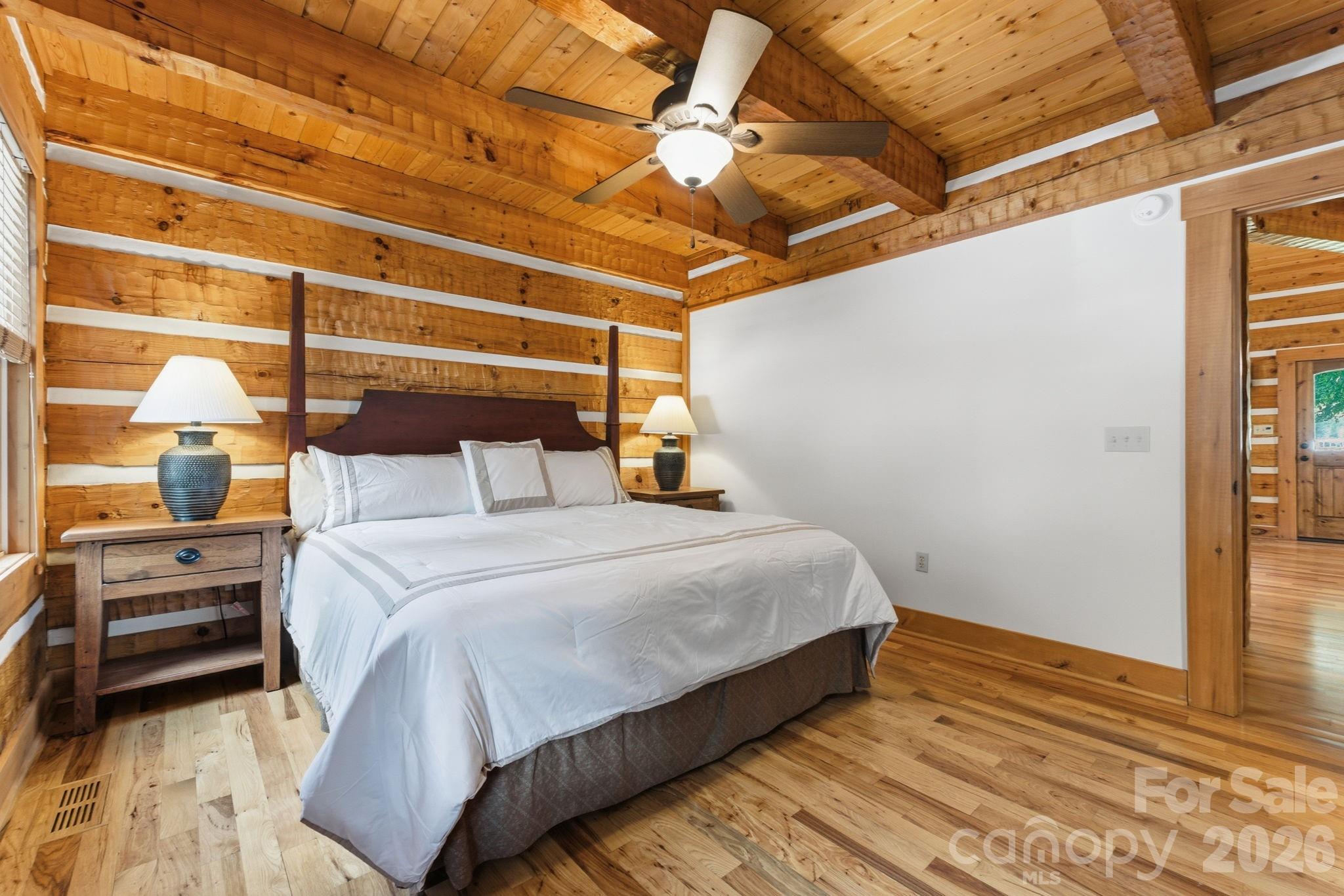 18 Rachels Circle — Maggie Valley