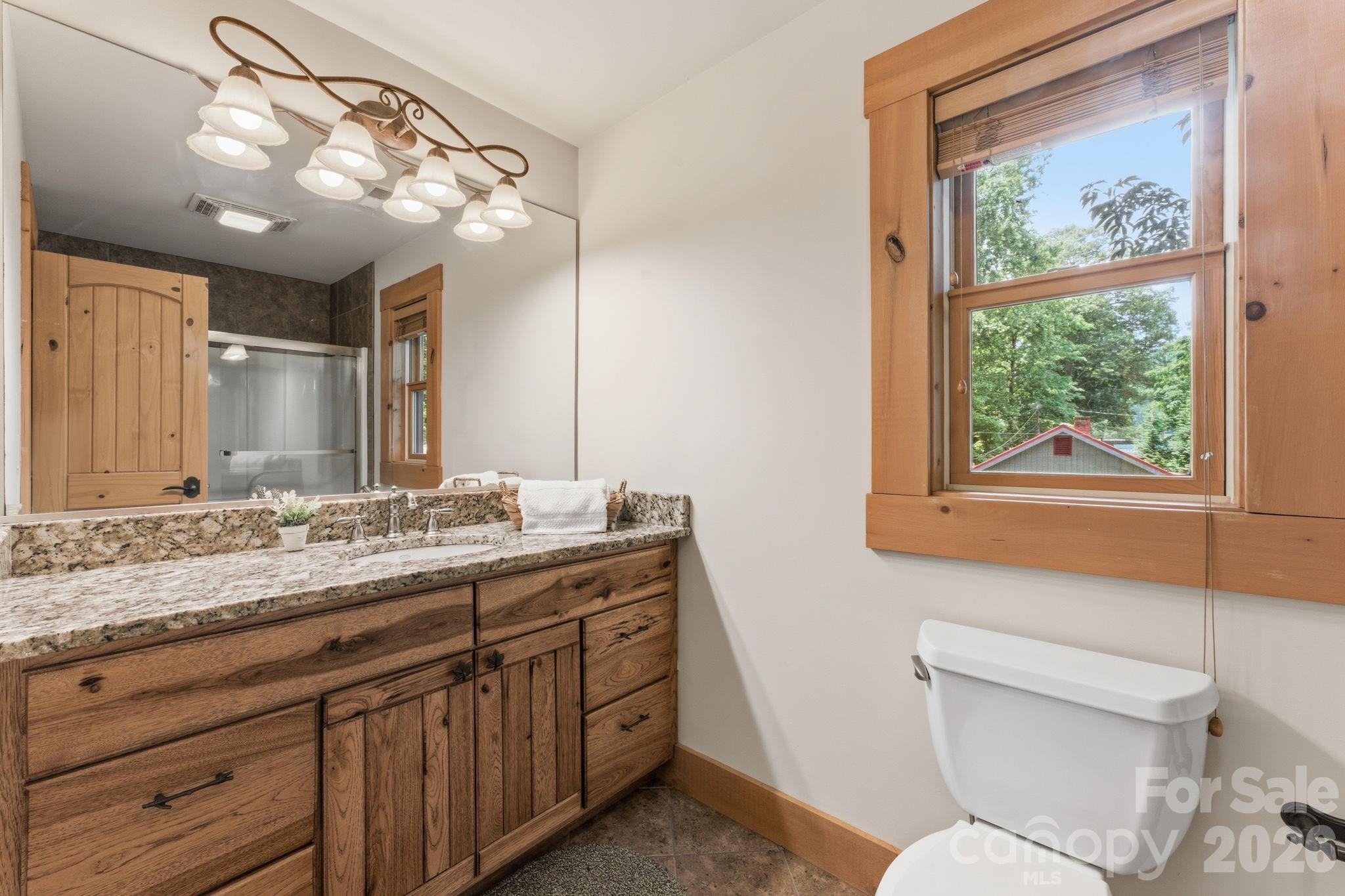 18 Rachels Circle — Maggie Valley