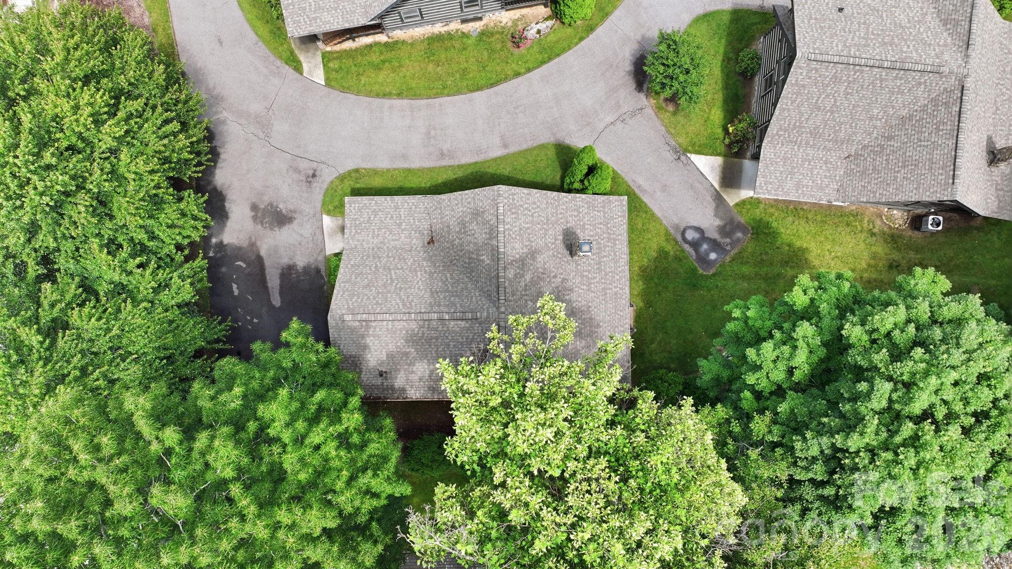 18 Rachels Circle — Maggie Valley
