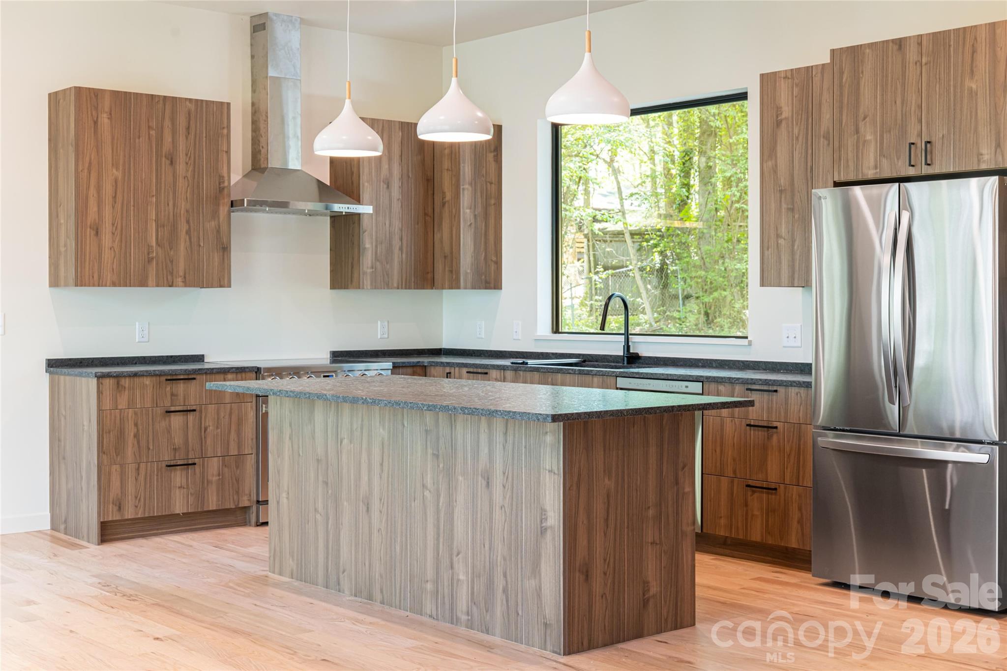 137 English Drive — Candler