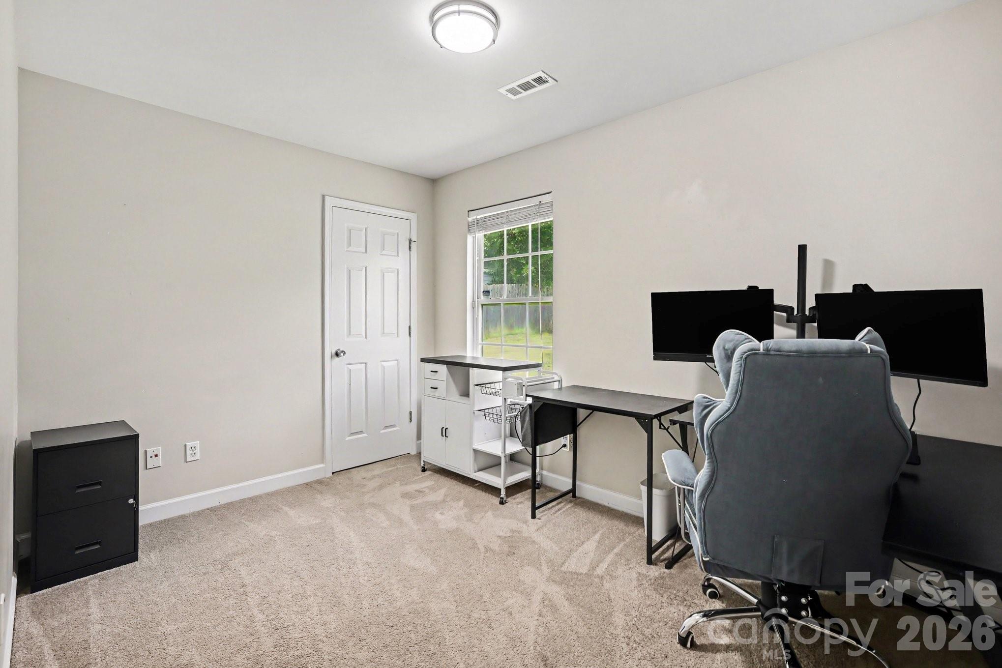 132 Brookhollow Drive — Mount Holly