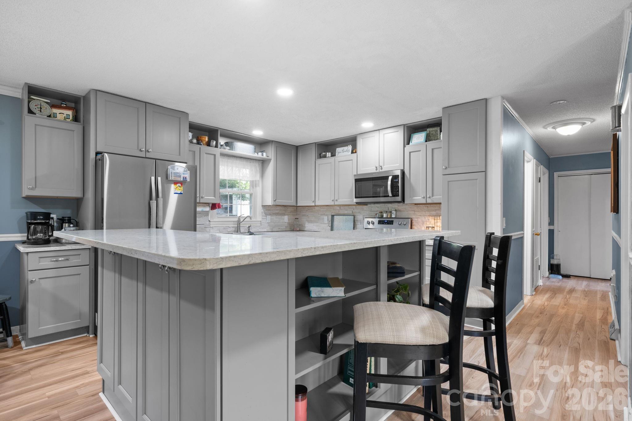 35 Glendale Drive — Spruce Pine