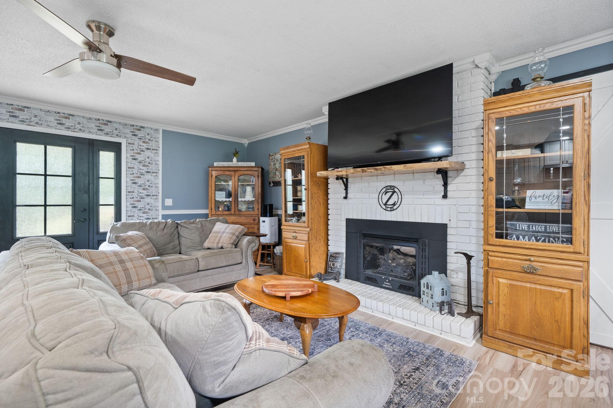 35 Glendale Drive — Spruce Pine