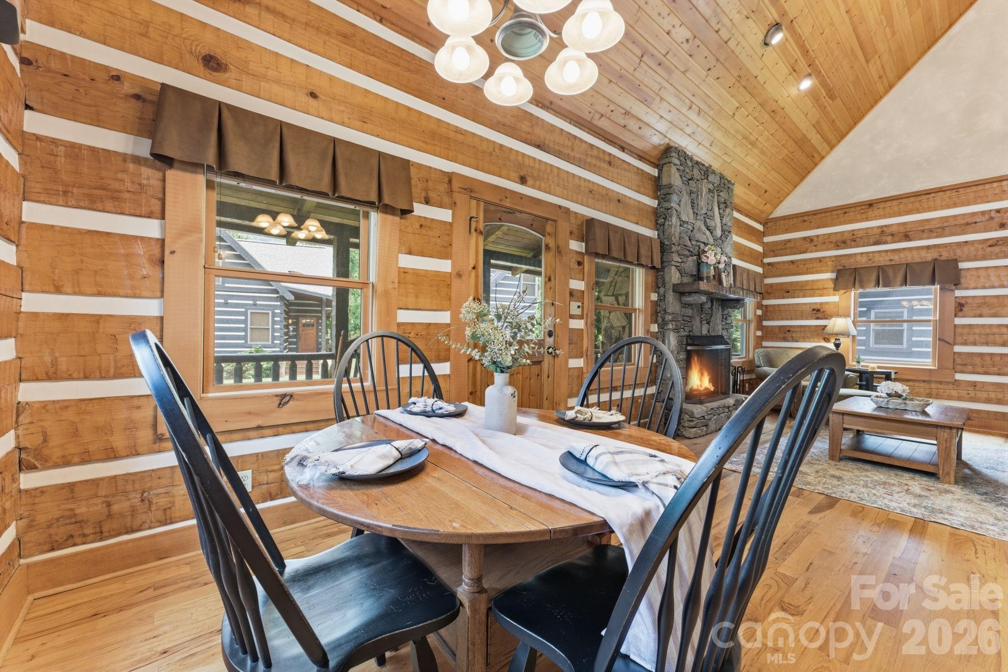 17 Rachels Circle — Maggie Valley
