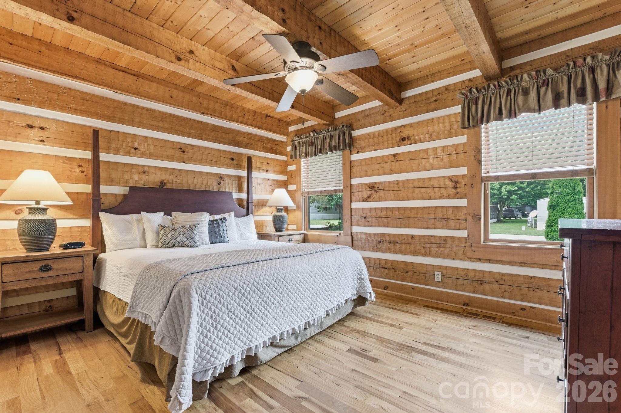17 Rachels Circle — Maggie Valley