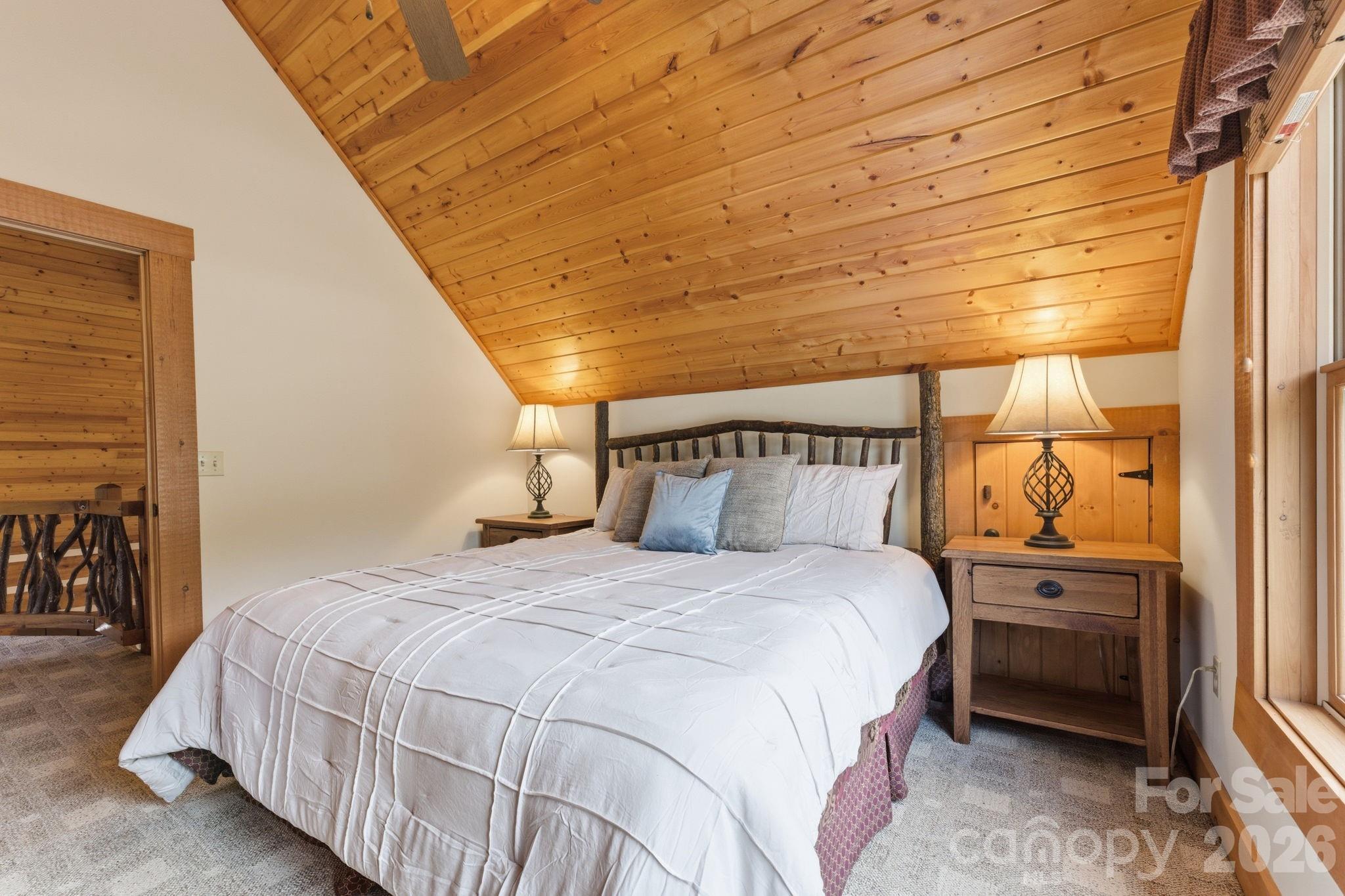 17 Rachels Circle — Maggie Valley