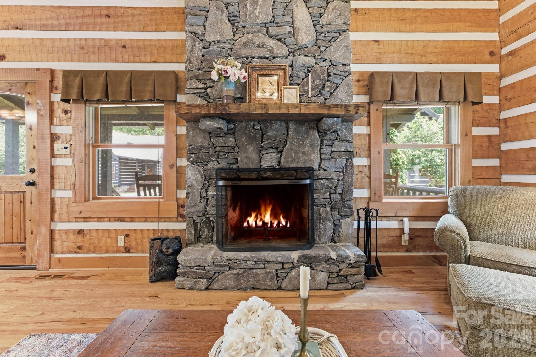 17 Rachels Circle — Maggie Valley