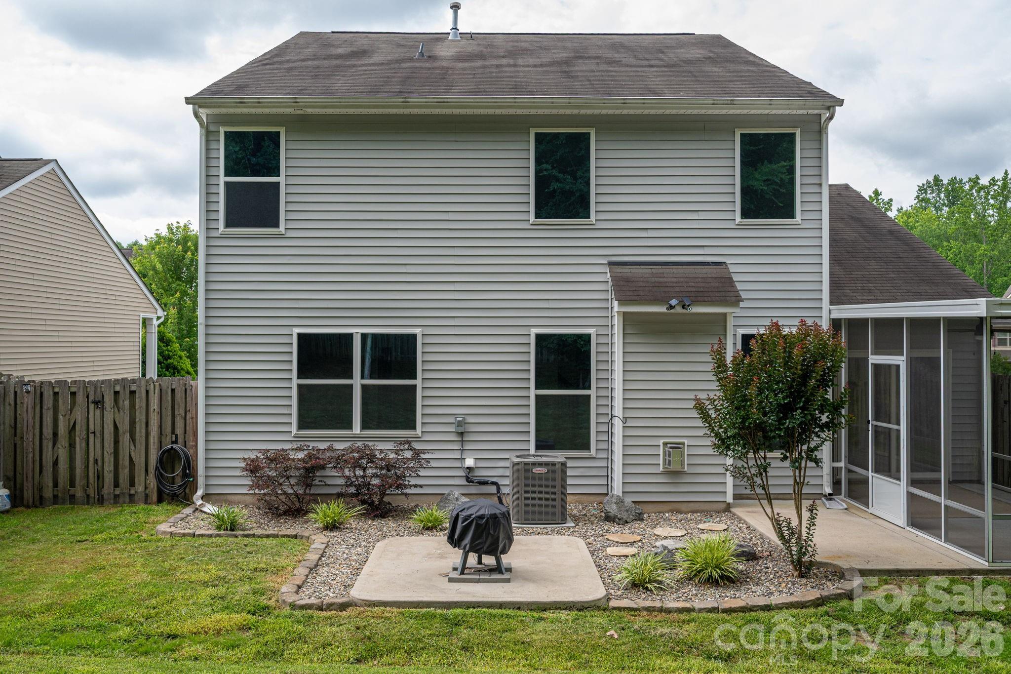 612 Augustus Lane — Mount Holly