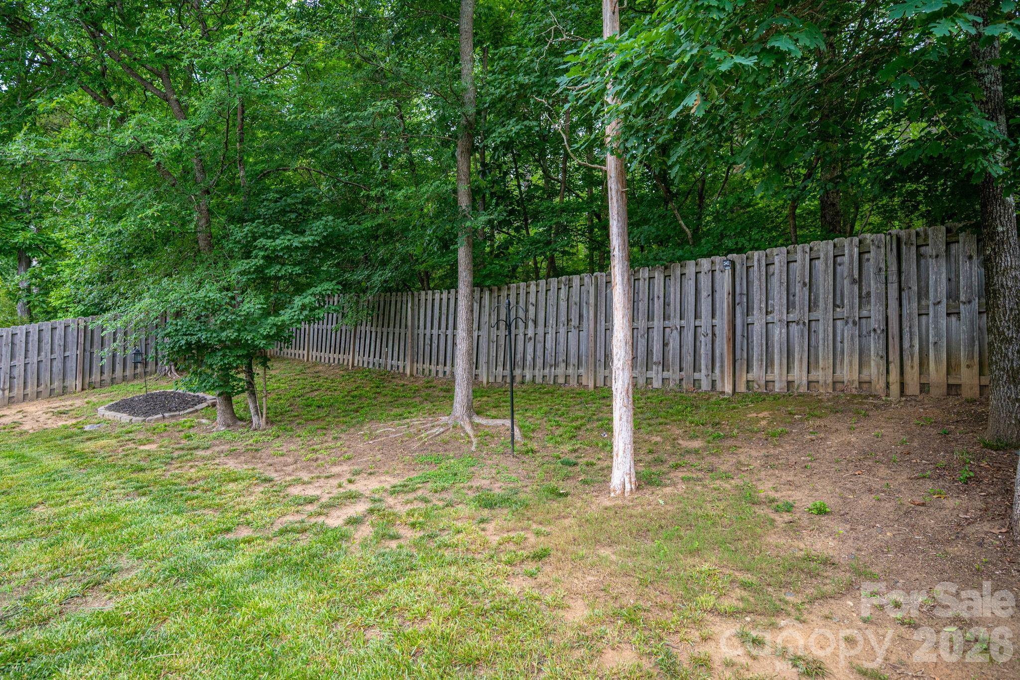 612 Augustus Lane — Mount Holly