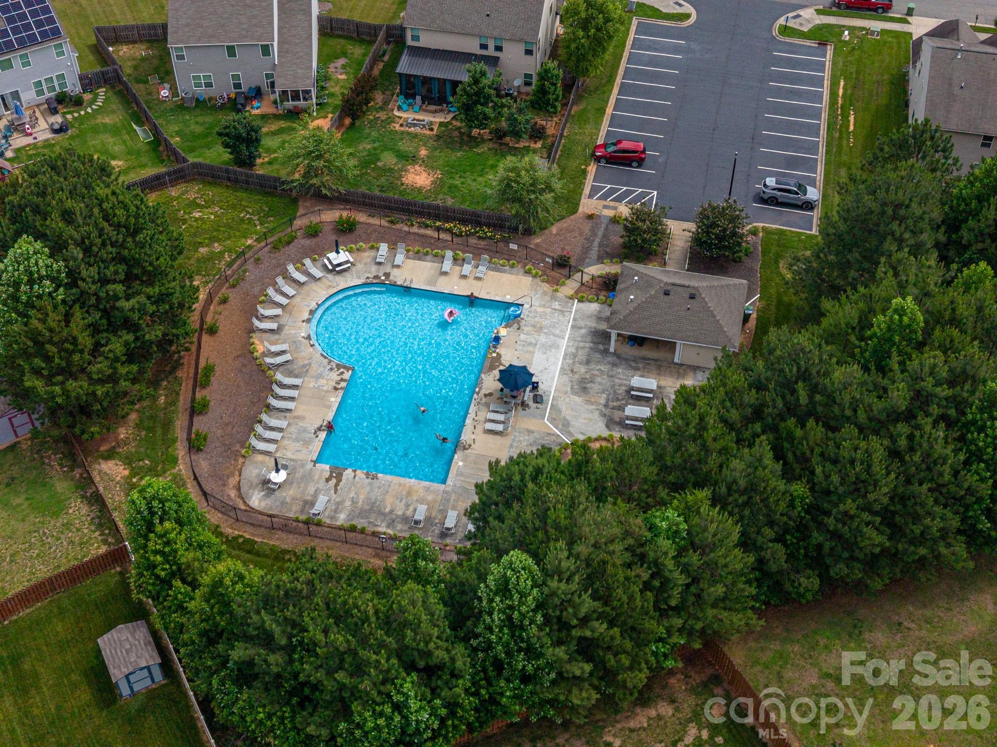 612 Augustus Lane — Mount Holly