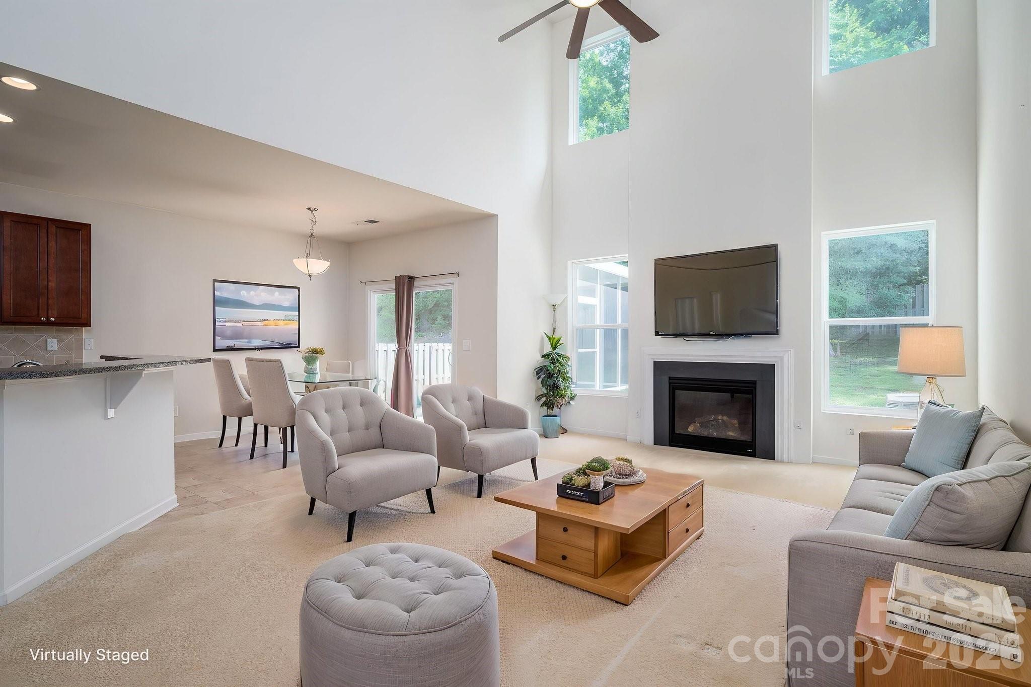 612 Augustus Lane — Mount Holly