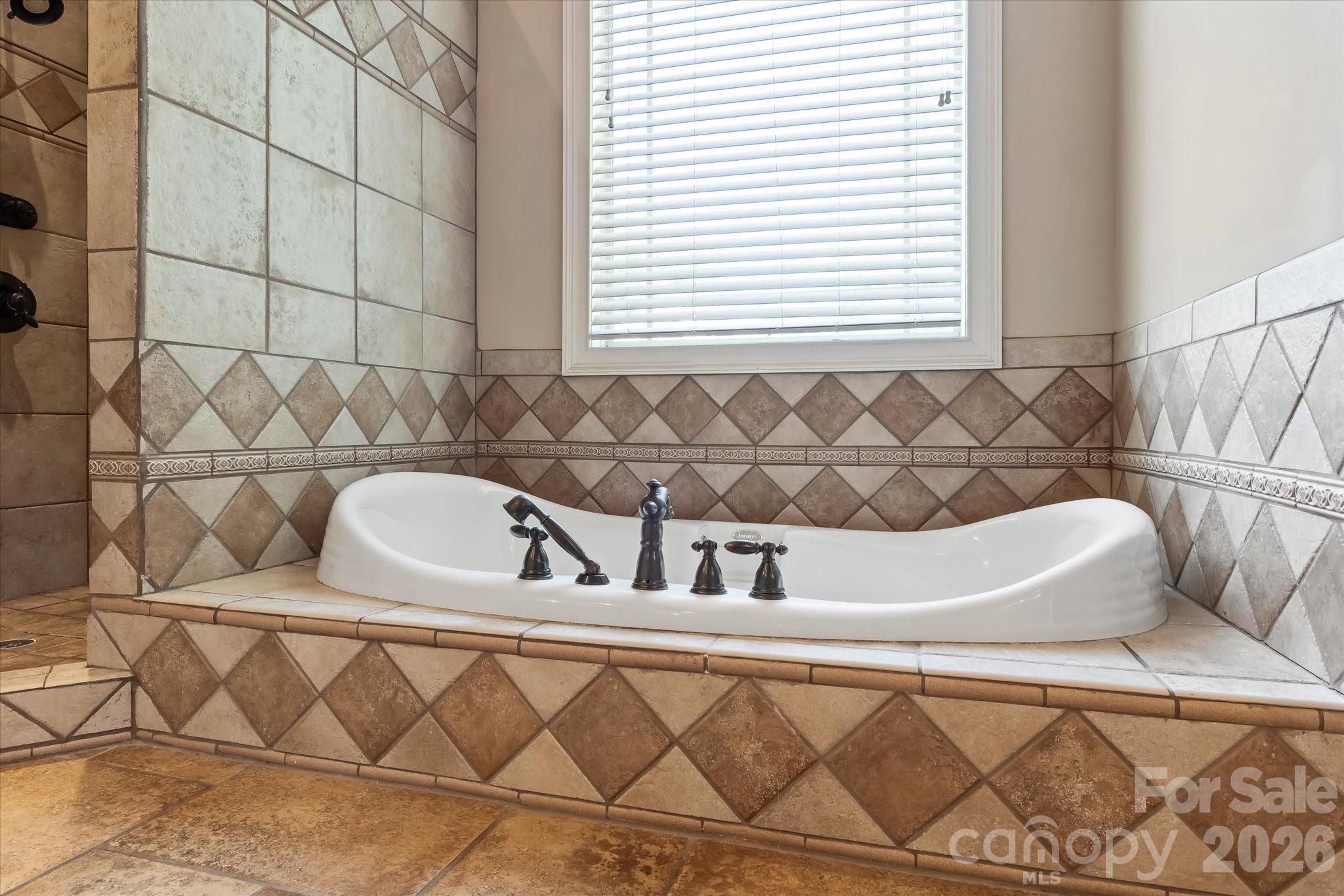 6324 Pumpernickel Lane — Monroe
