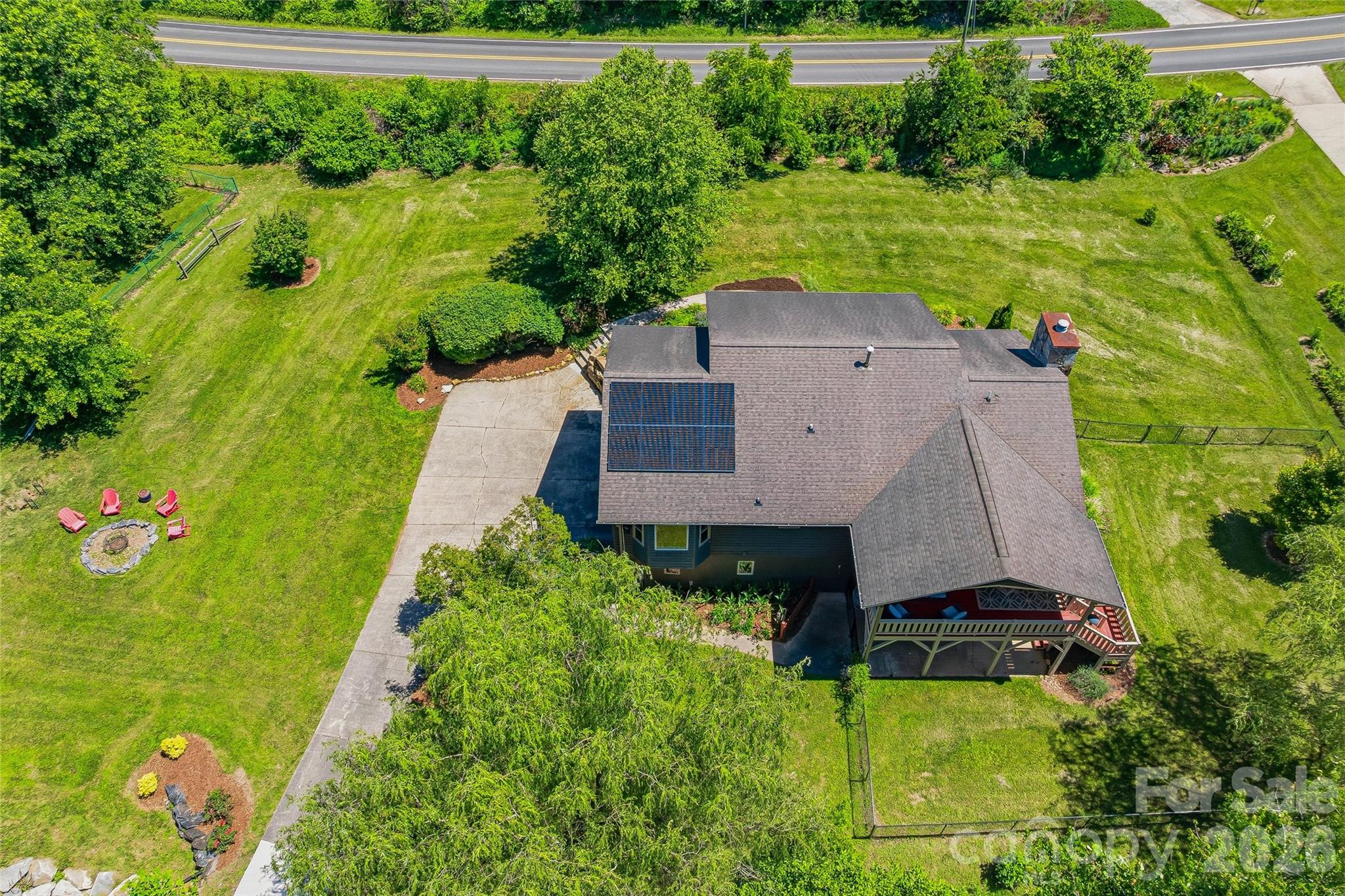 279 Woody Lane — Asheville