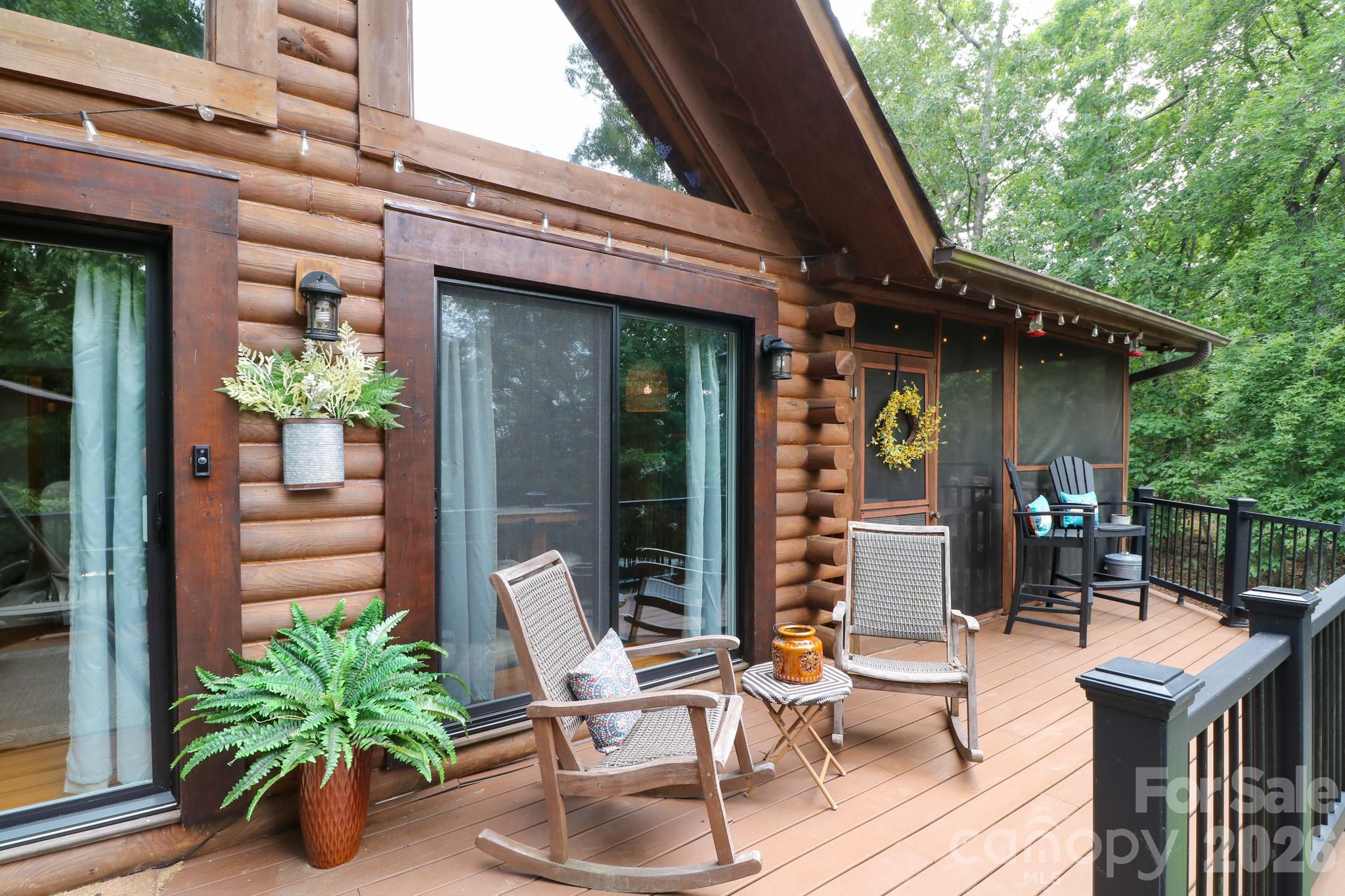 2211 Rocky Cove Lane — Denton