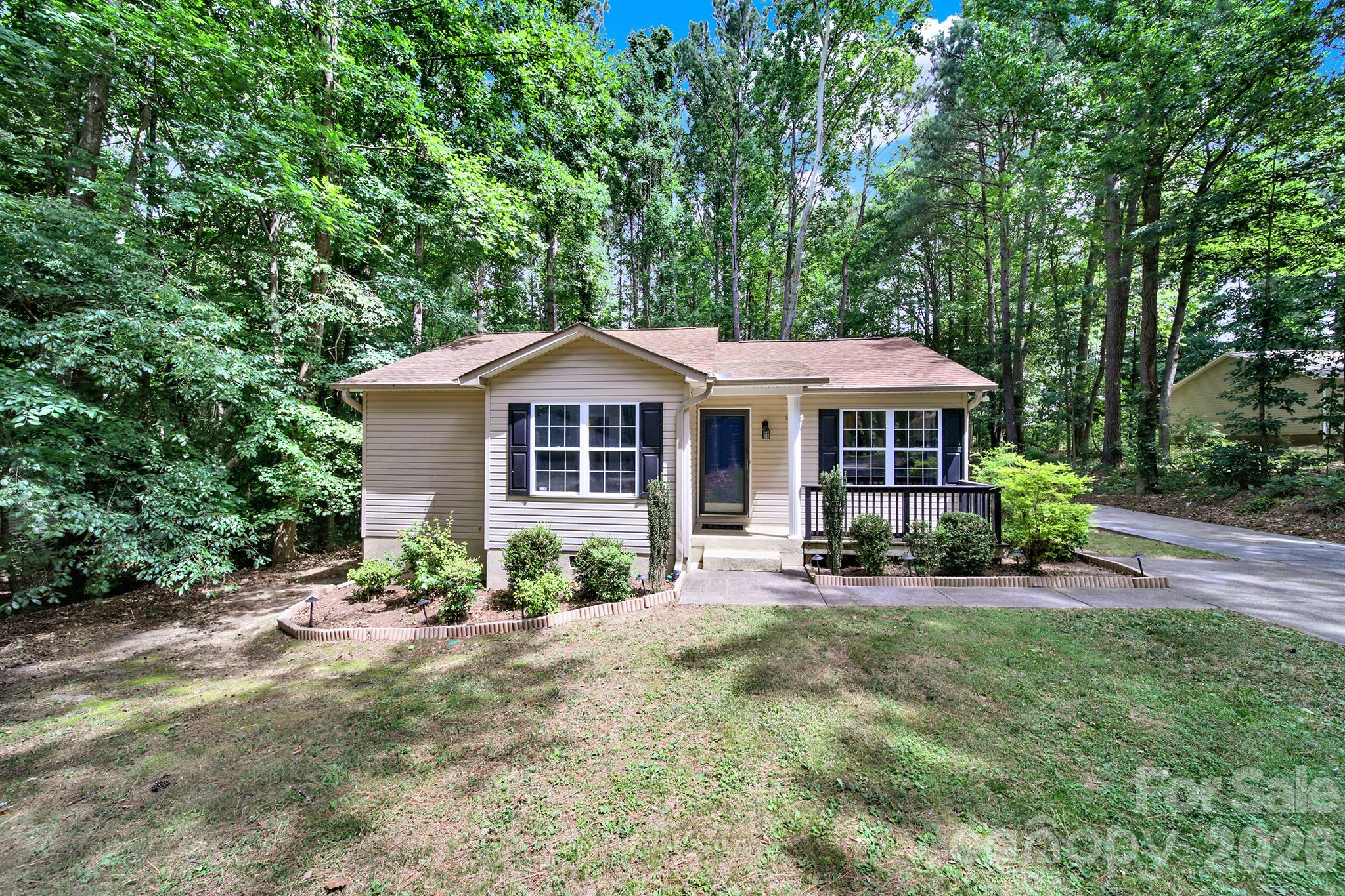 123 Greentree Drive — Mooresville