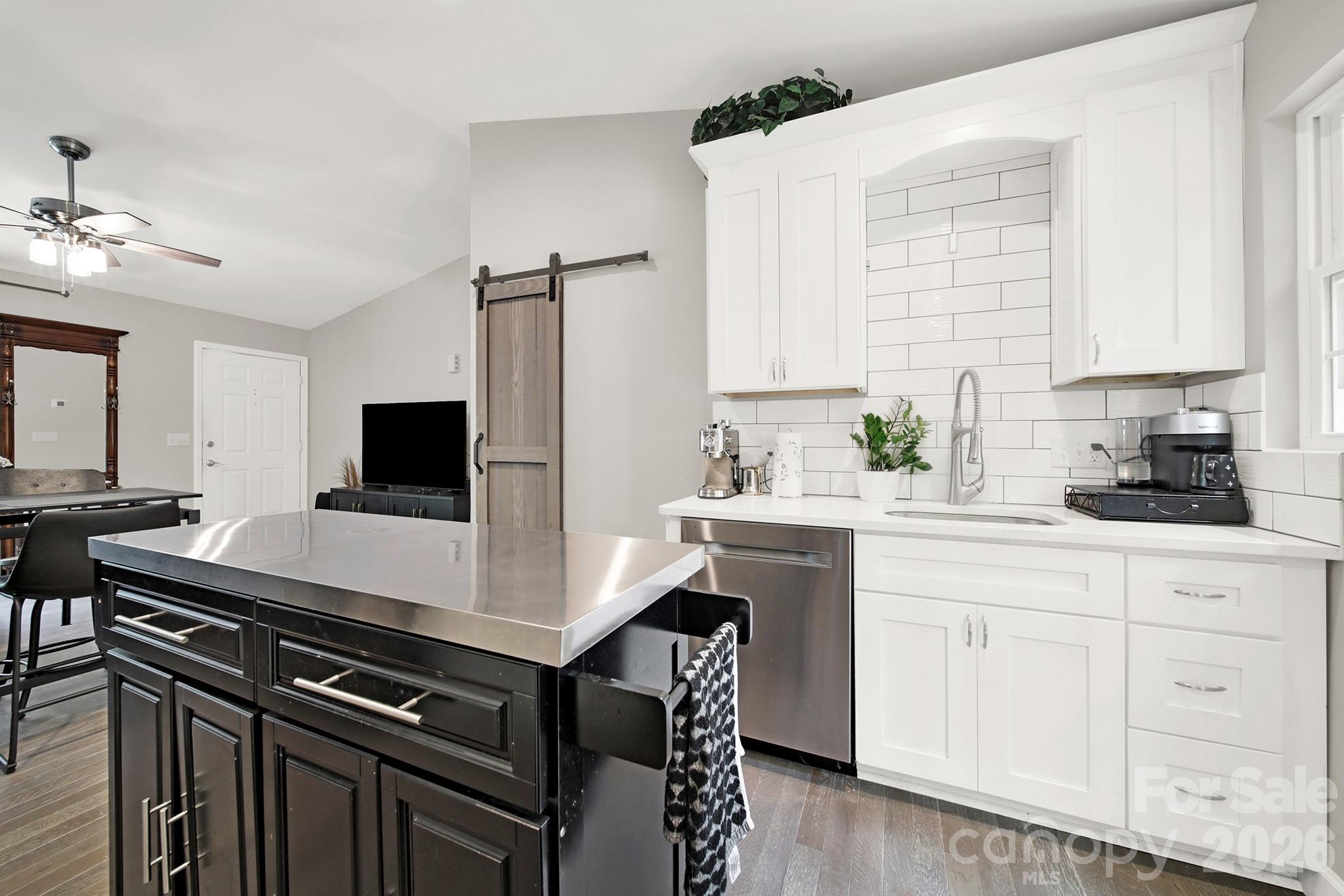 123 Greentree Drive — Mooresville