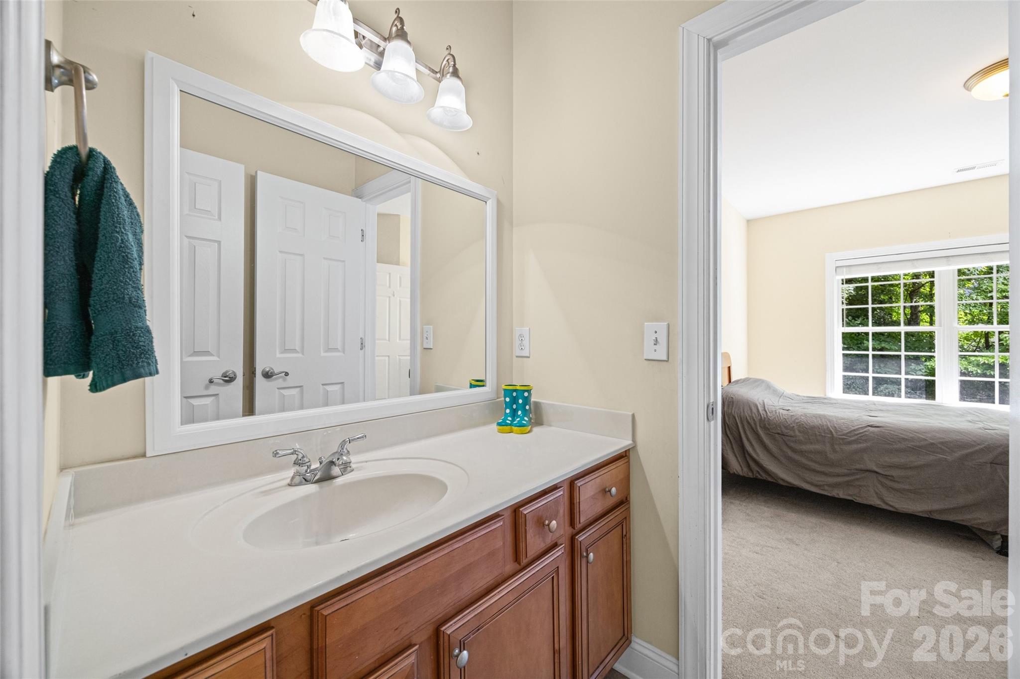 2035 Slippery Rock Cove — Clover