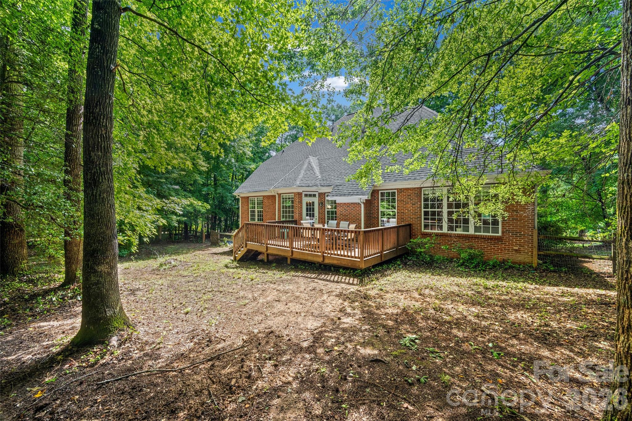 2035 Slippery Rock Cove — Clover