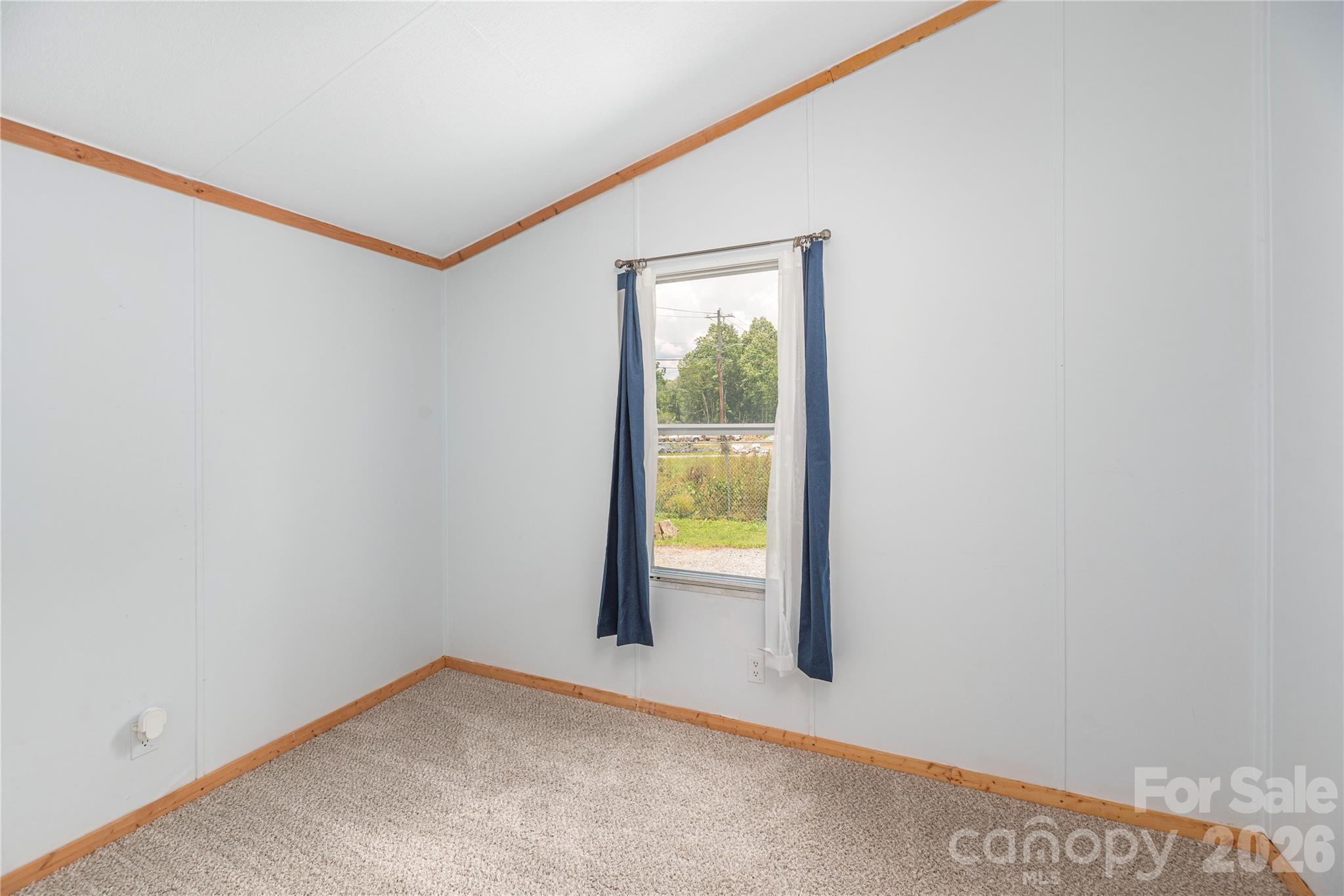 1458 Old Balsam Road — Waynesville