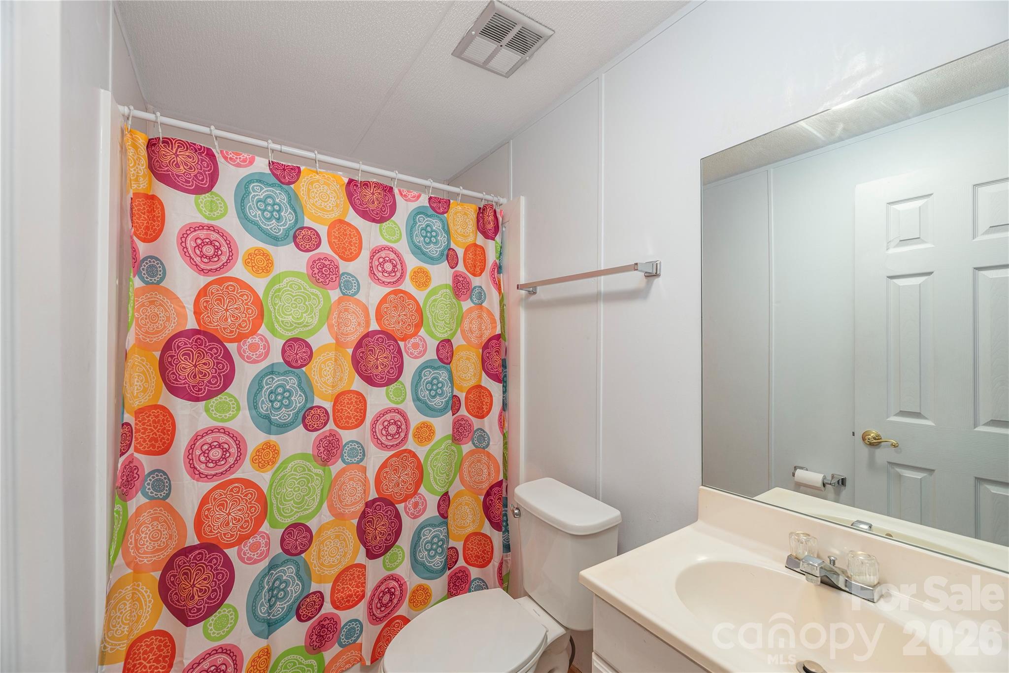 1458 Old Balsam Road — Waynesville