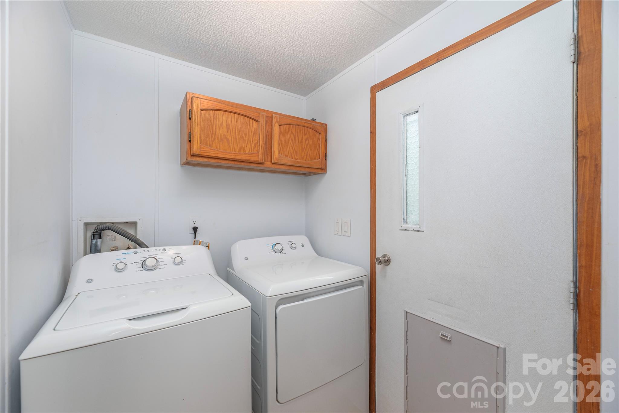 1458 Old Balsam Road — Waynesville
