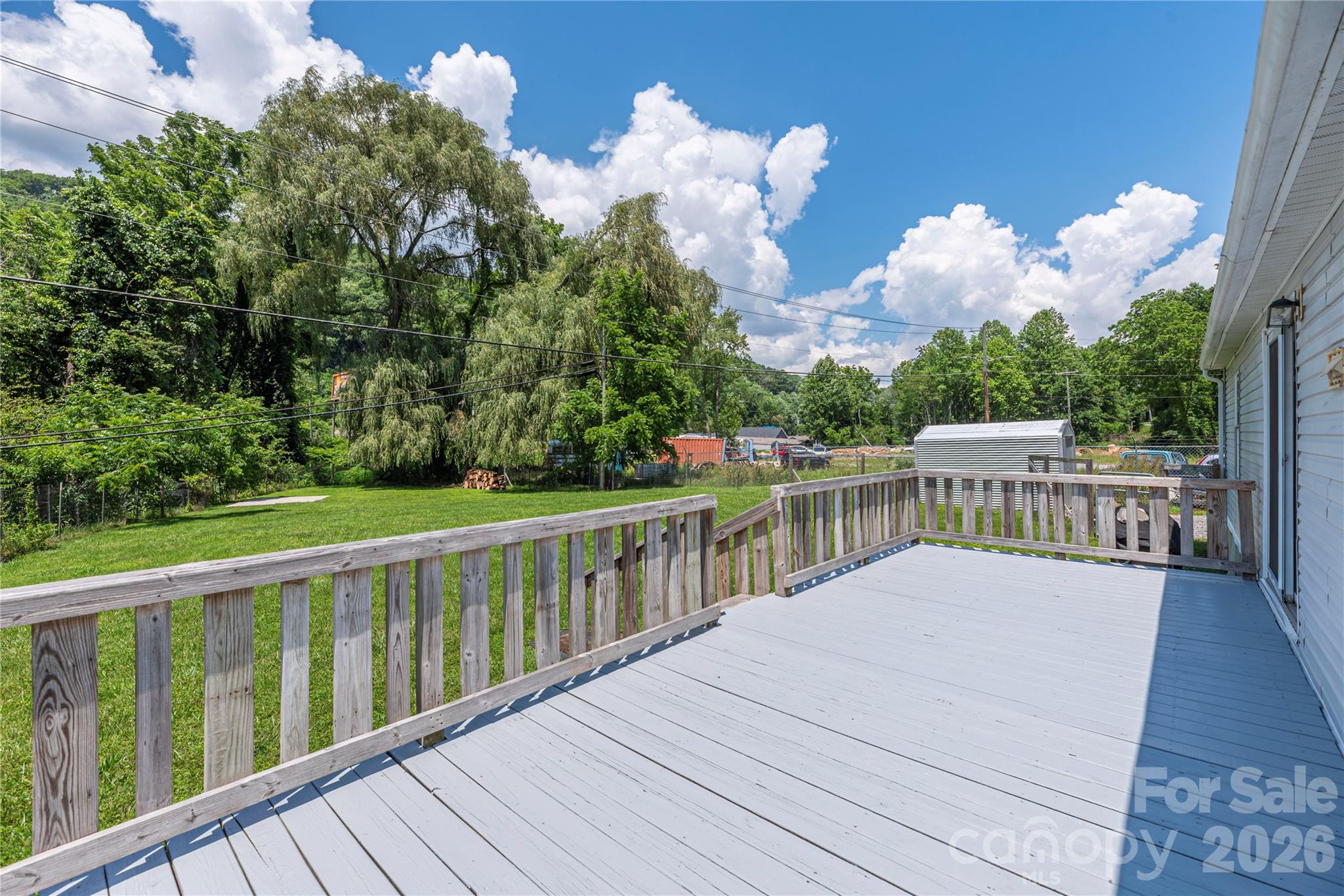 1458 Old Balsam Road — Waynesville
