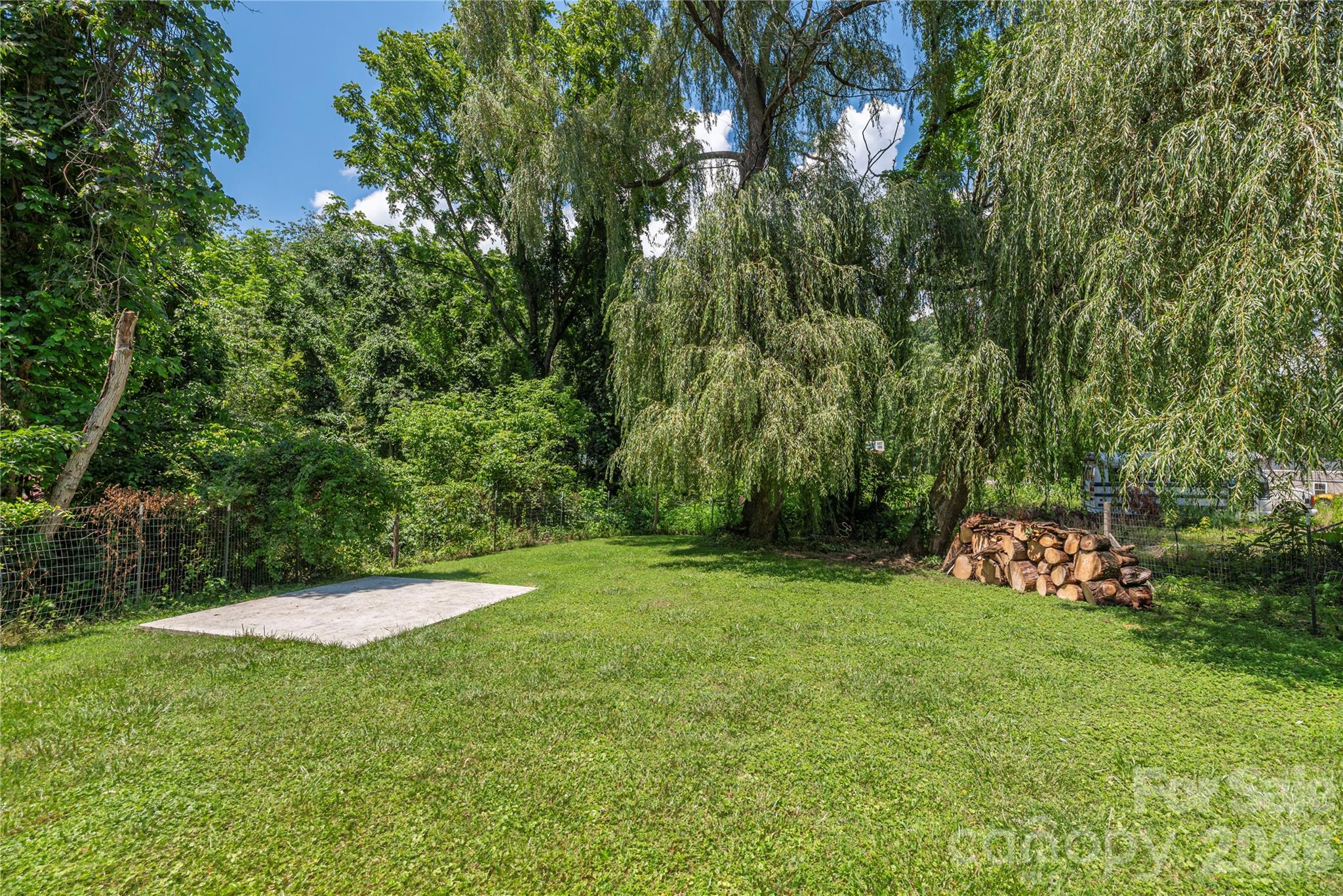 1458 Old Balsam Road — Waynesville