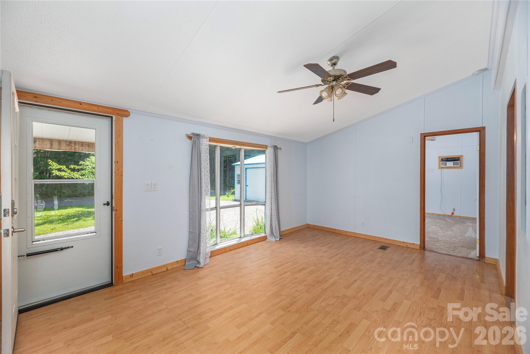 1458 Old Balsam Road — Waynesville