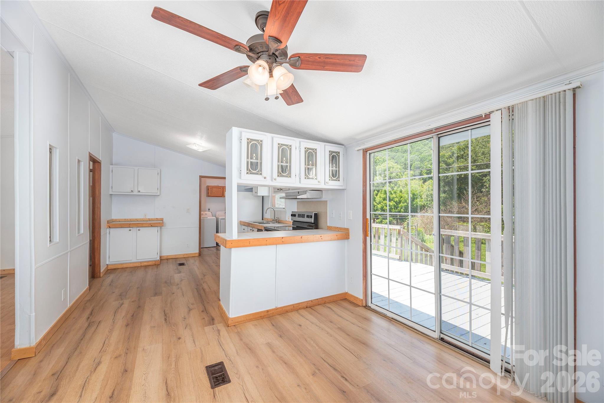1458 Old Balsam Road — Waynesville