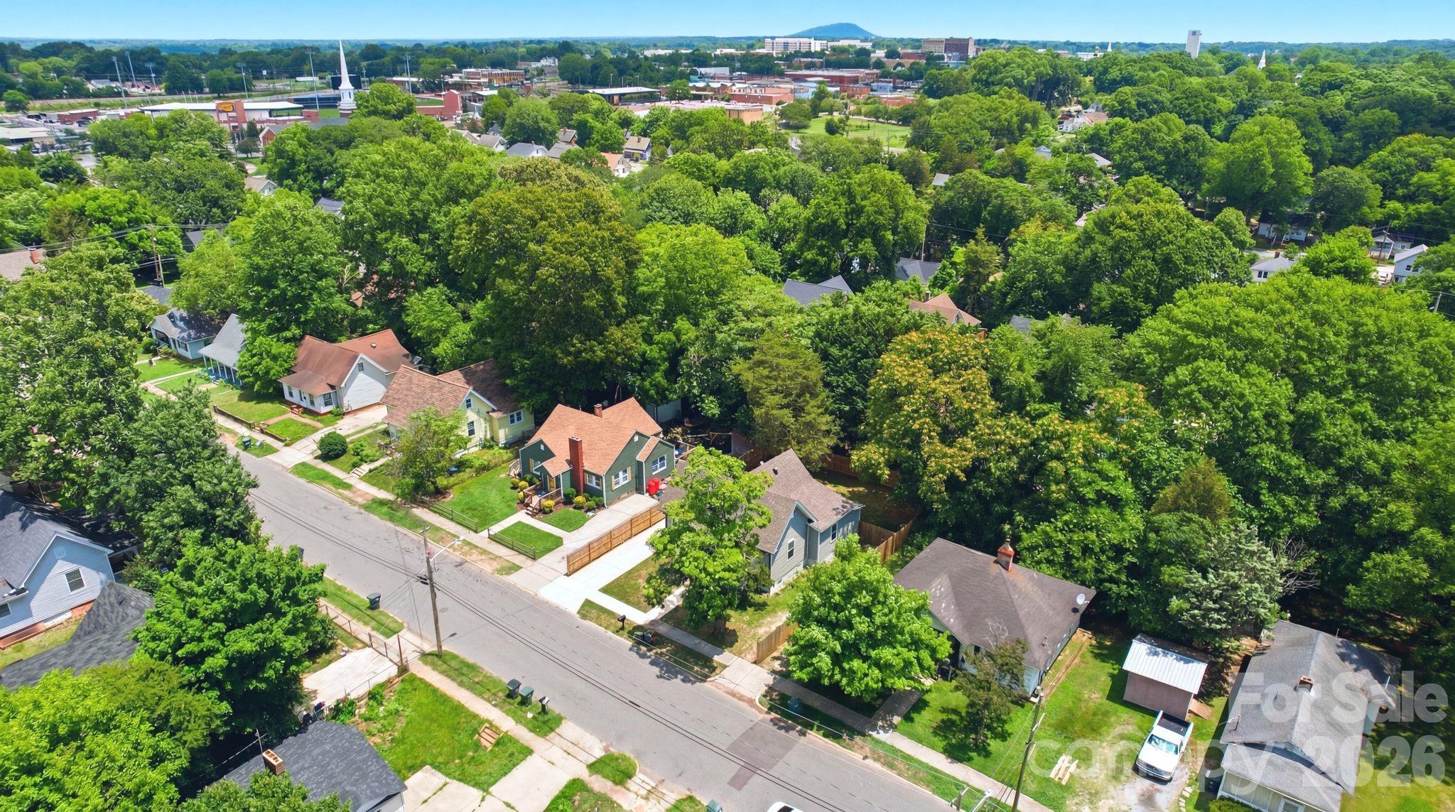 314 S Weldon Street — Gastonia