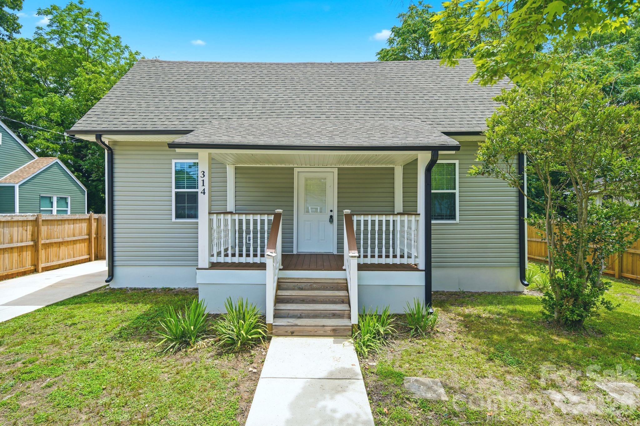314 S Weldon Street — Gastonia