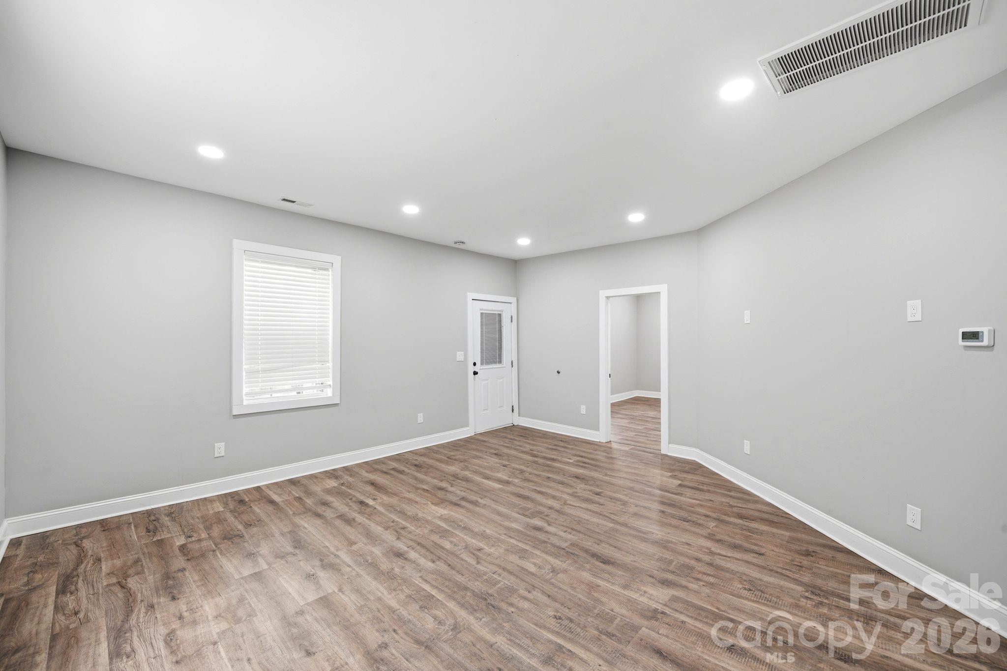 314 S Weldon Street — Gastonia
