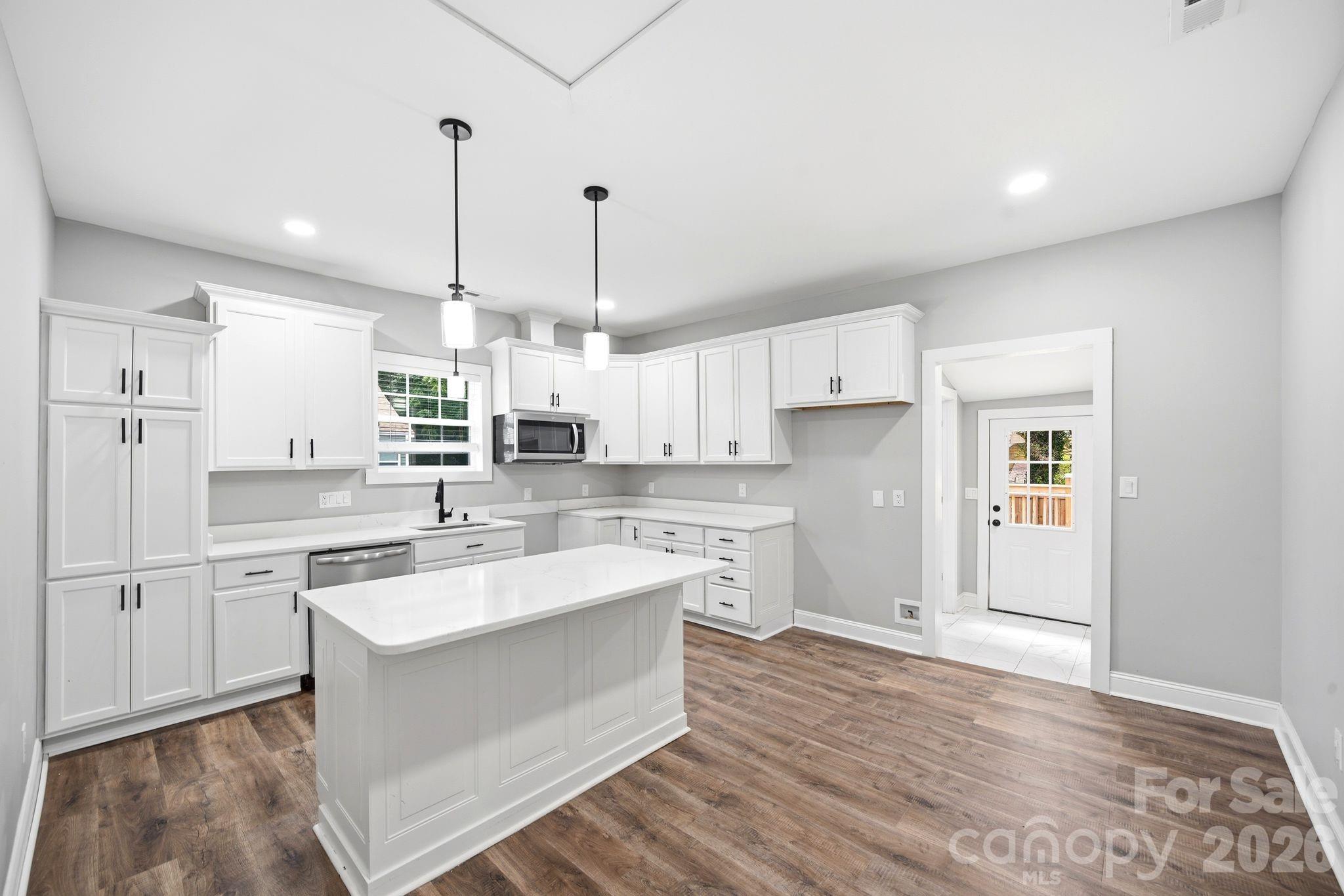 314 S Weldon Street — Gastonia