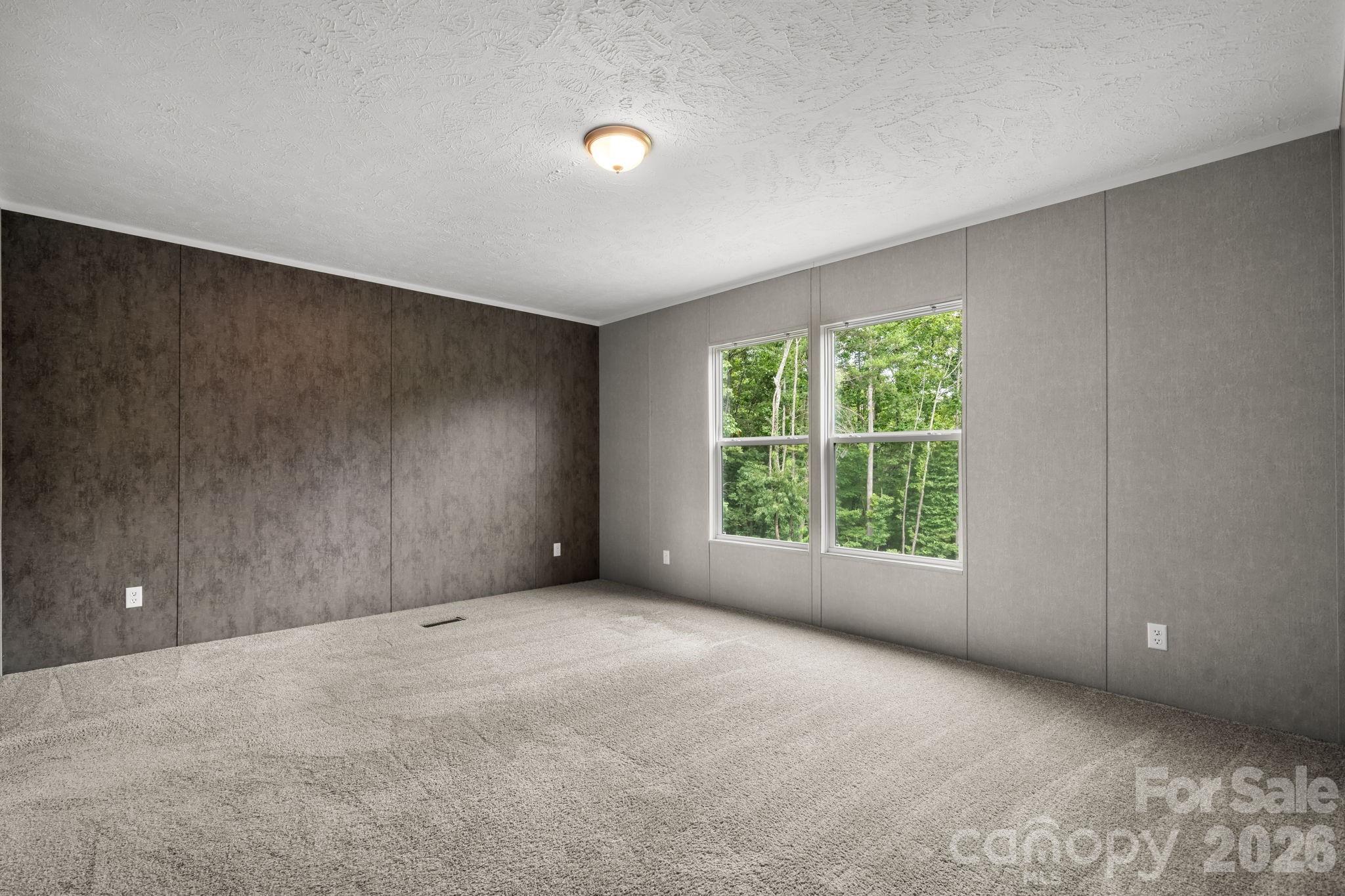4223 Gouge Avenue — Morganton