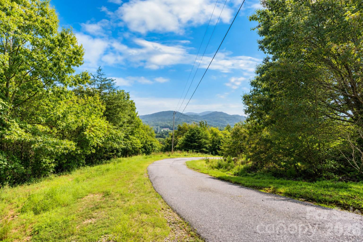 4223 Gouge Avenue — Morganton