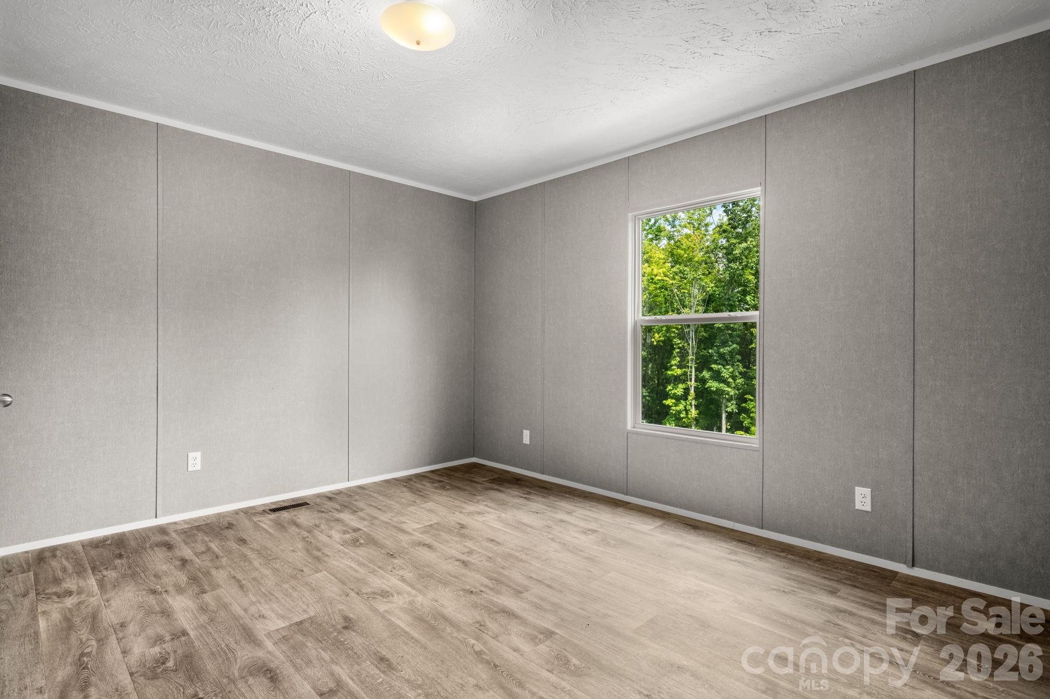 4223 Gouge Avenue — Morganton