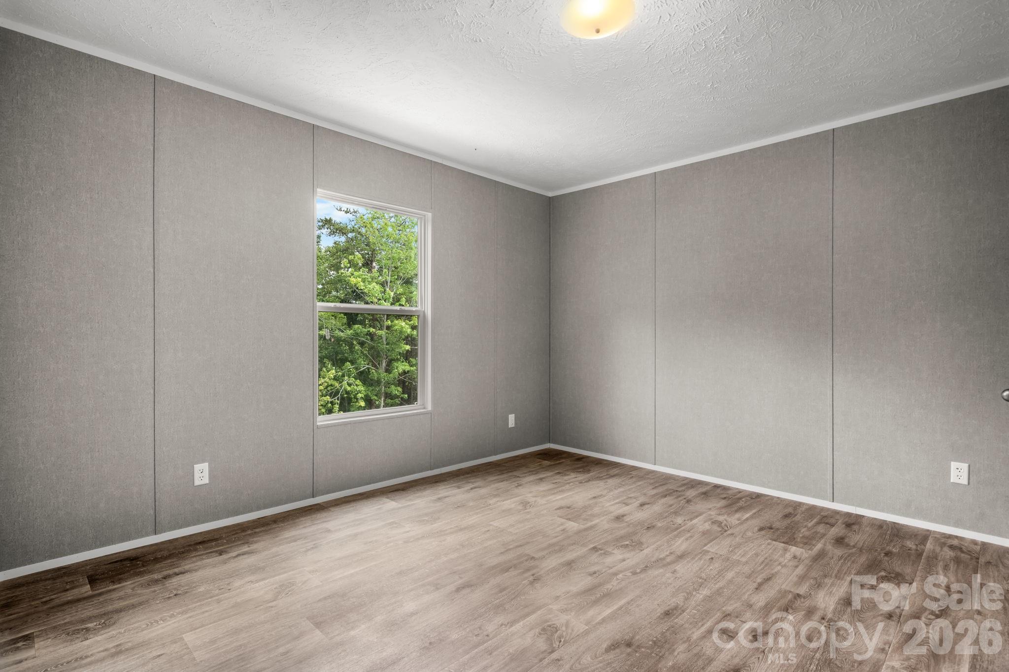 4223 Gouge Avenue — Morganton