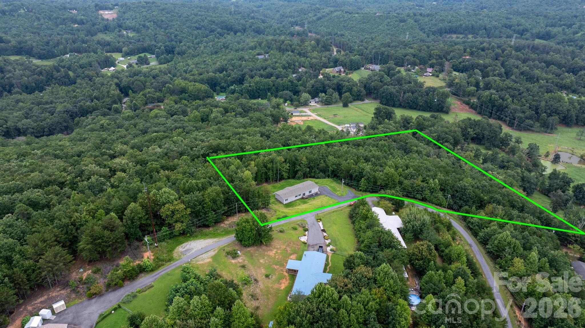 4223 Gouge Avenue — Morganton