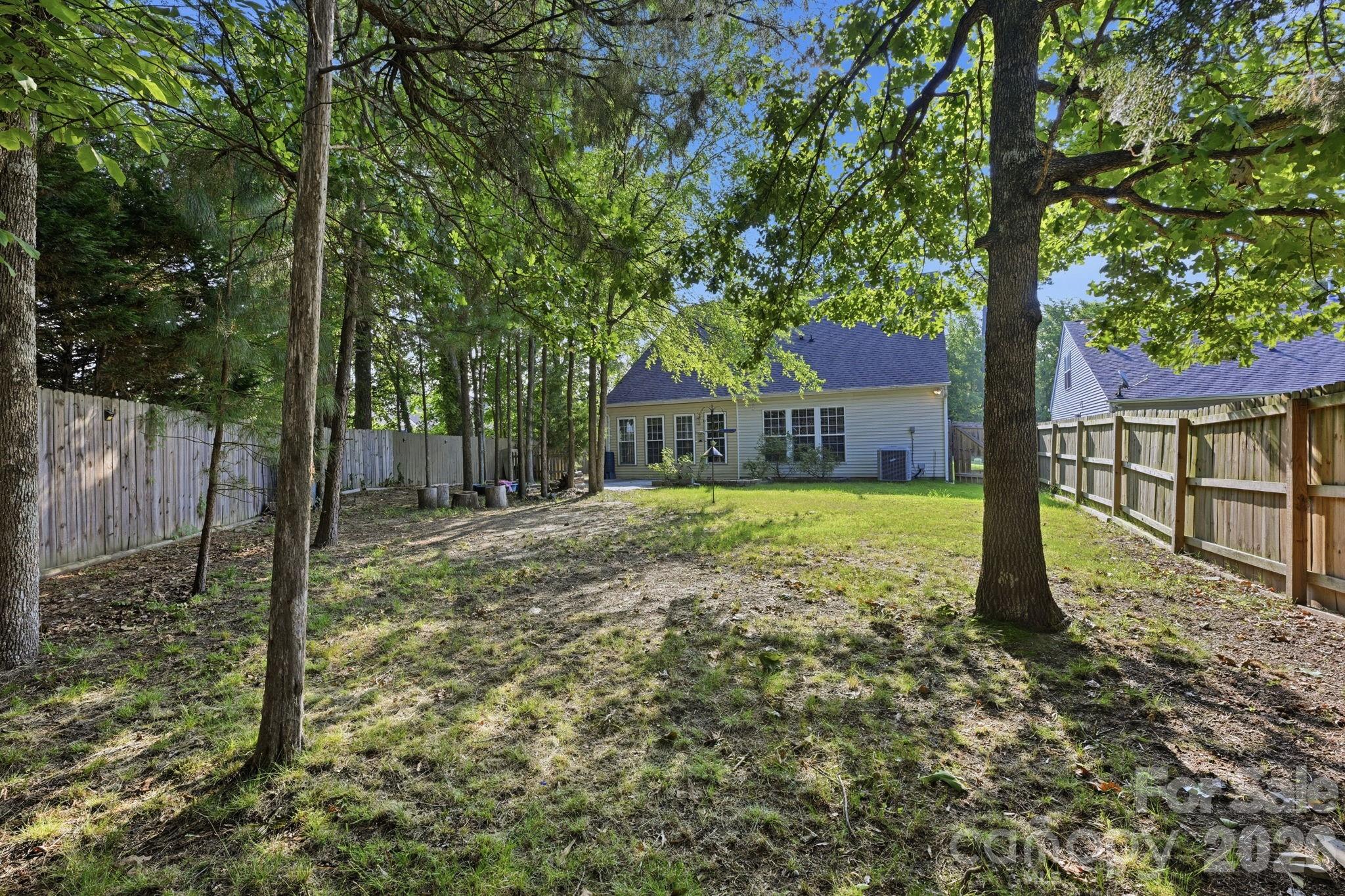 9420 Kestral Ridge Drive — Charlotte