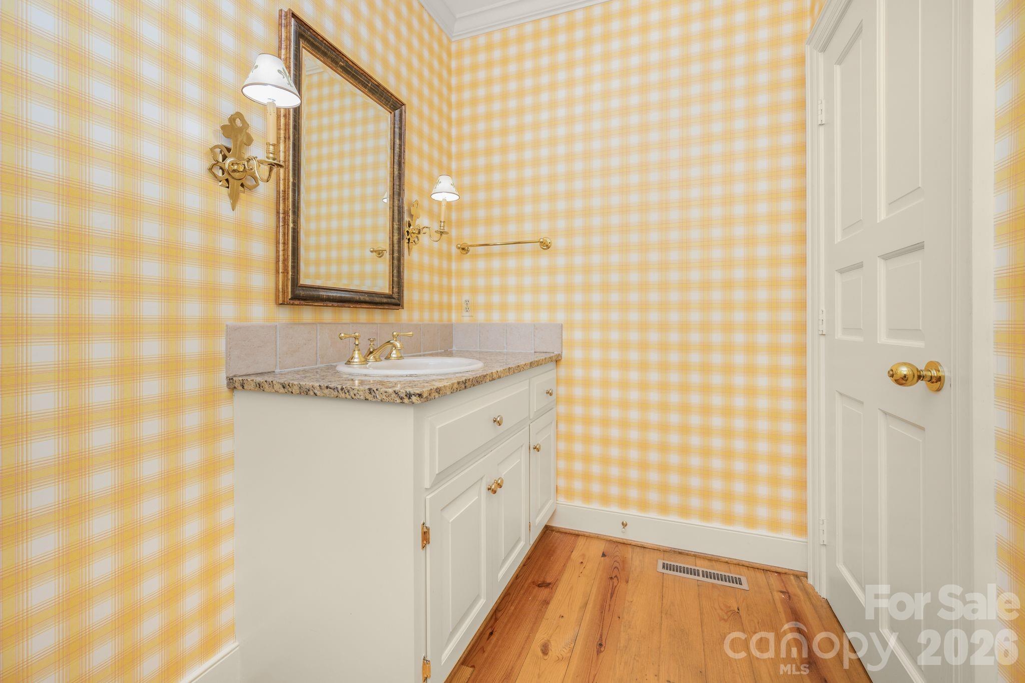 5400 Dartmoor Street #246 — Winston Salem