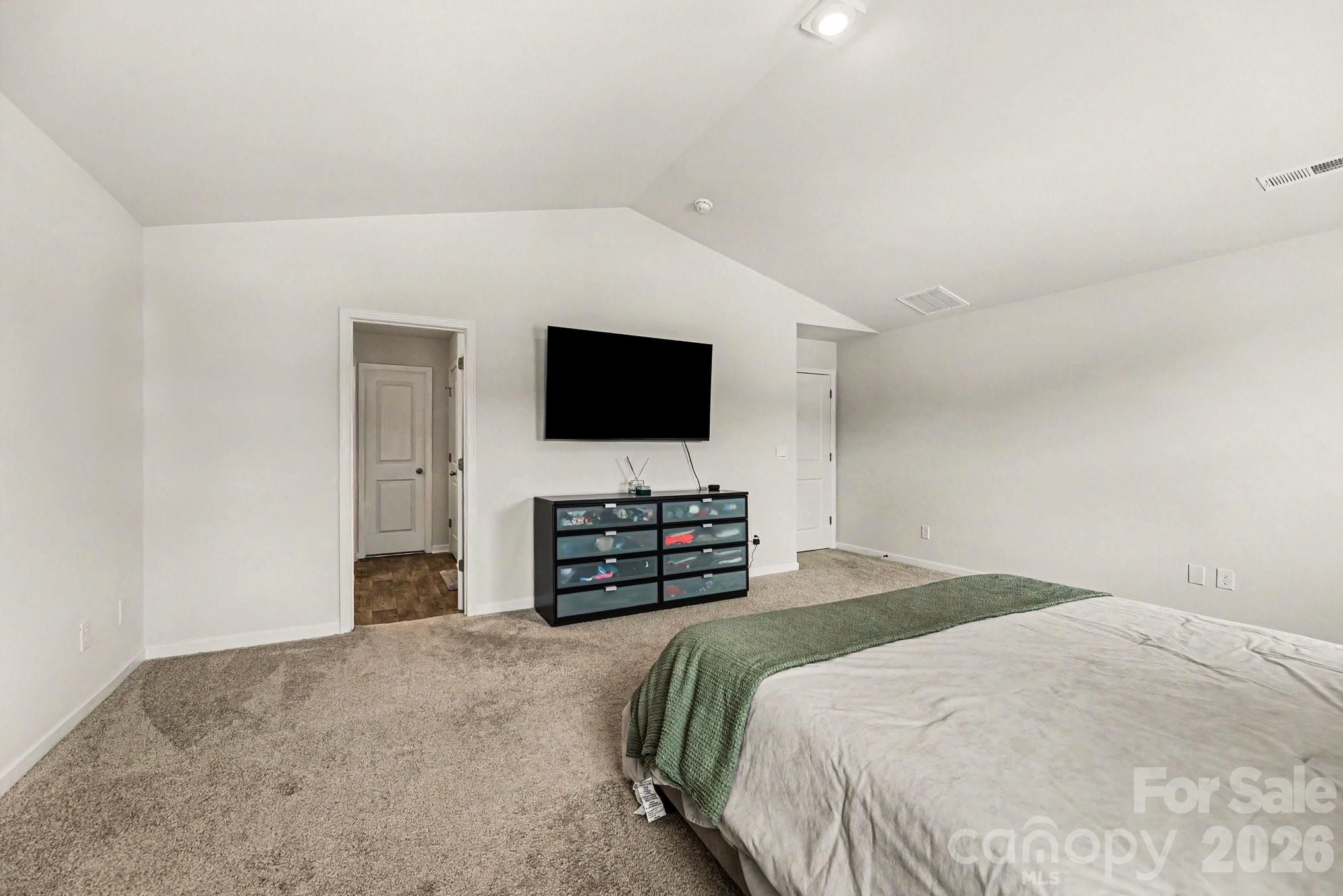 233 Culloden Drive — Mocksville